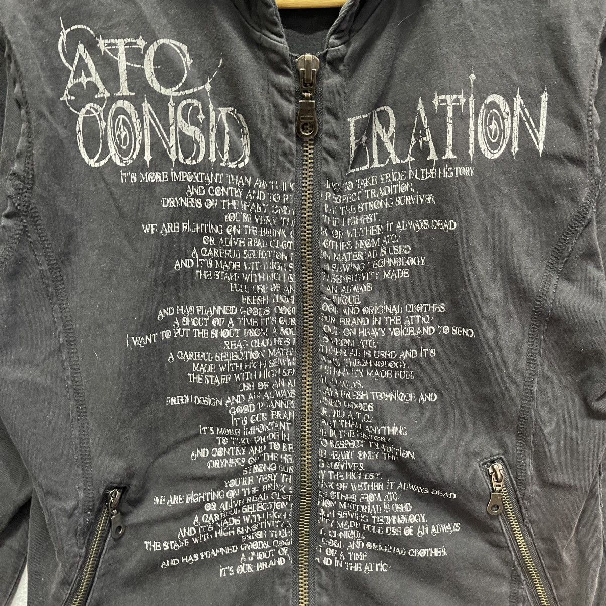 In The Attic 2000s In The Attic Graphic Zip Hoodie Punk Goth L Size US M / EU 48-50 / 2 - 3 Thumbnail