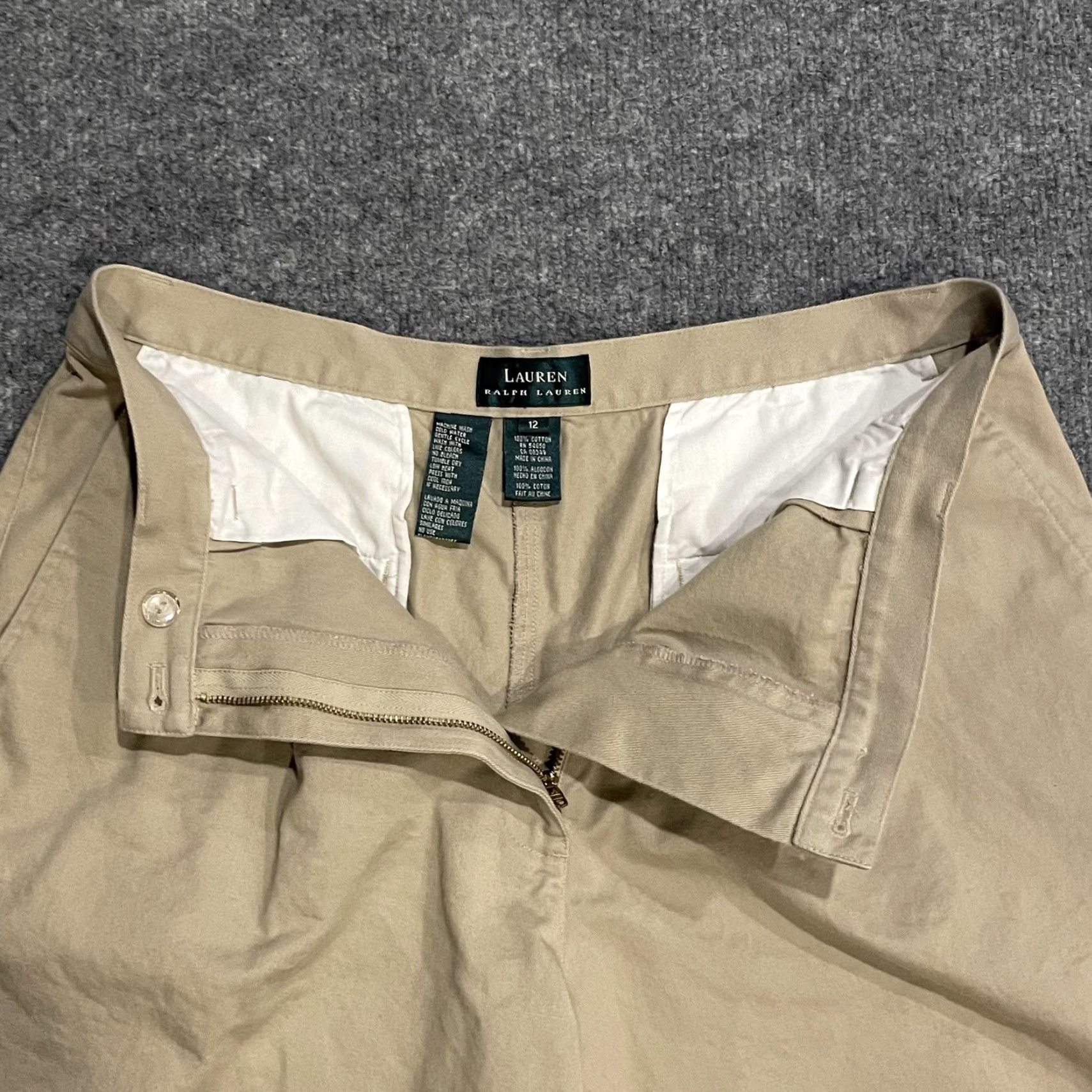 Ralph Lauren Lauren Ralph Lauren Shorts Womens 12 Beige Pleated Cotton Twill Casual Chino Size 34" / US 12 / IT 48 - 6 Thumbnail