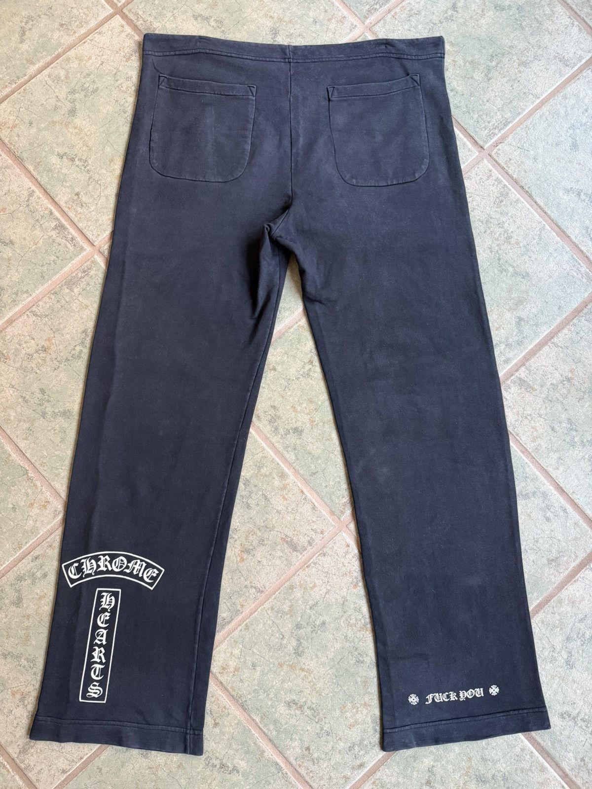 Chrome Hearts Chrome Hearts Grey & Black vintage sweatpants Size US 36 / EU 52 - 14 Thumbnail