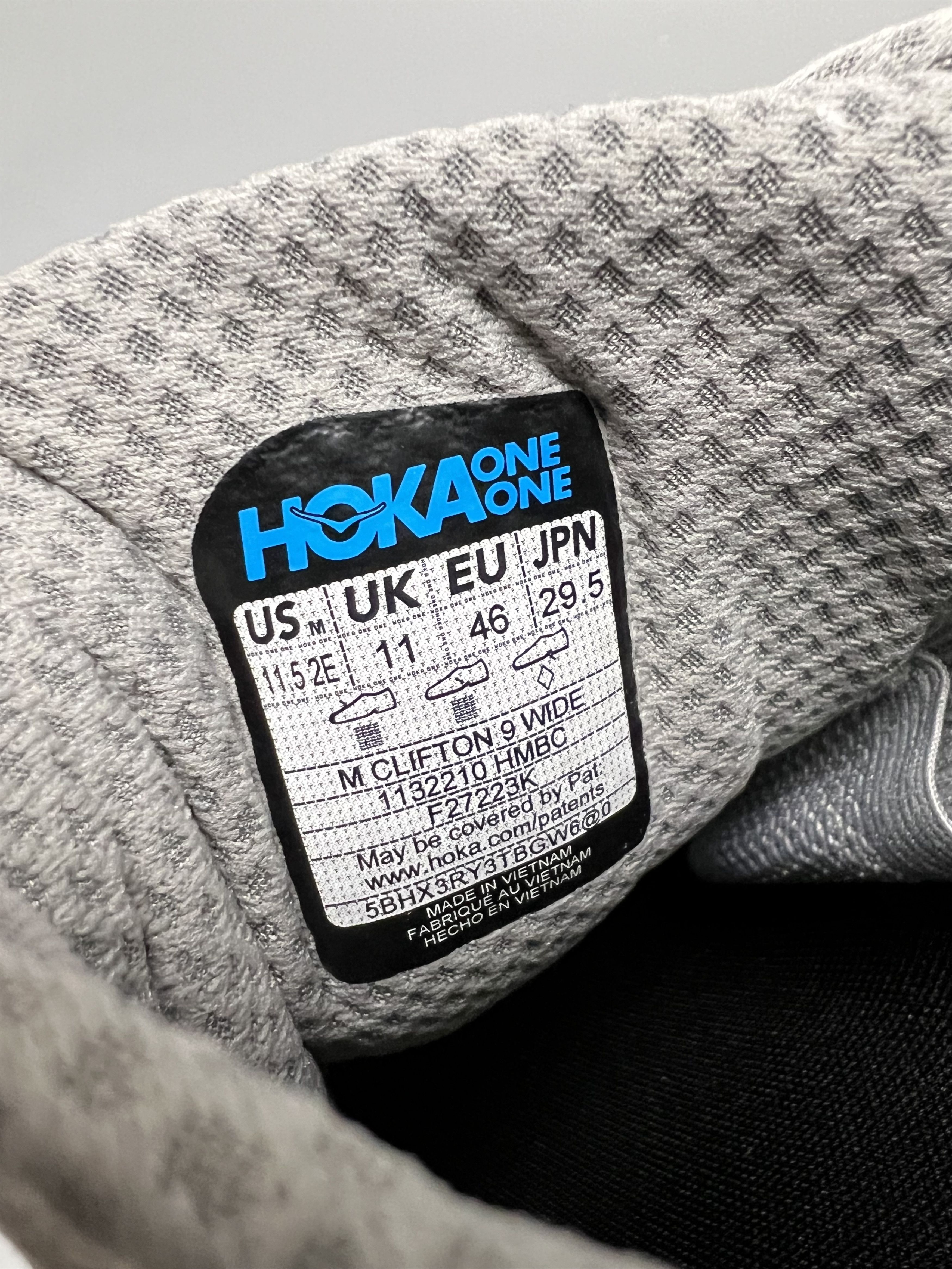Hoka 11.5EE Hoka One One Clifton 9 Wide Running Shoes Walking Gym Size US 11.5 / EU 44-45 - 19 Thumbnail