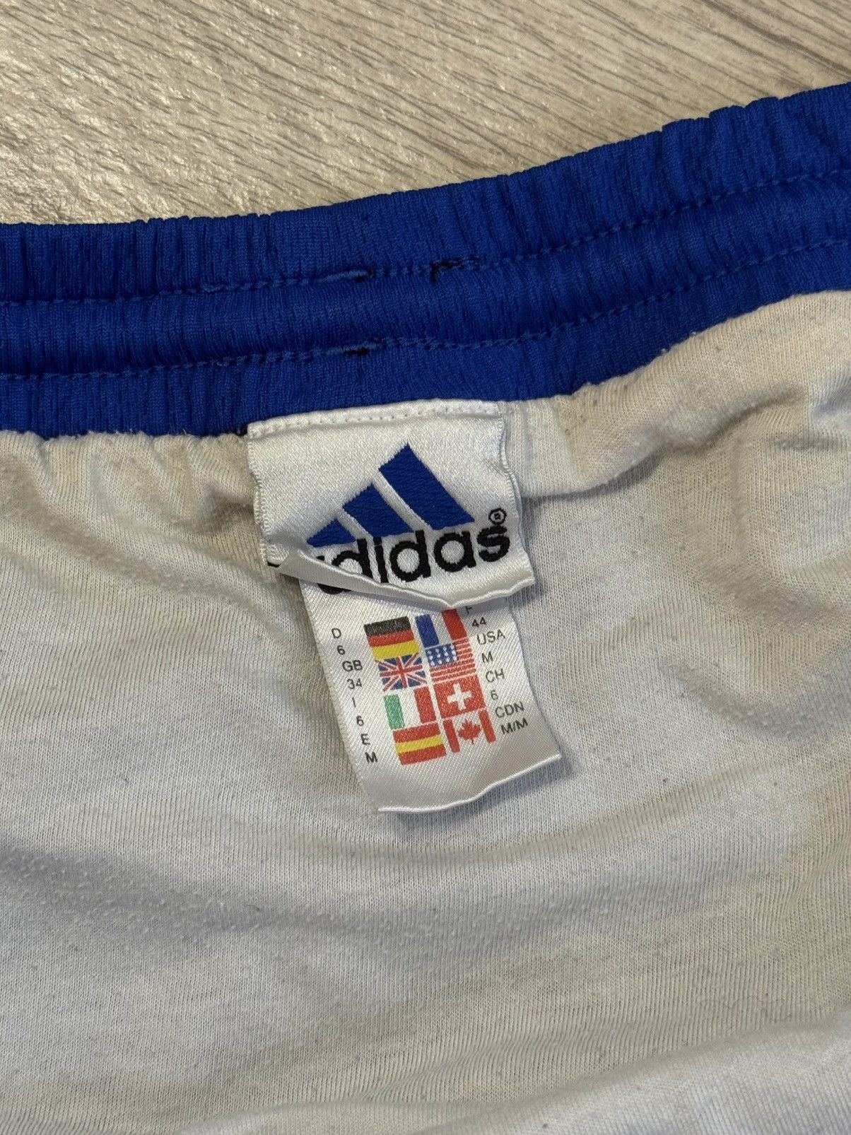Adidas 🔷Vintage Adidas FC Schalke 04 Soccer Shorts 90s🔷 Size US 34 / EU 50 - 4 Thumbnail