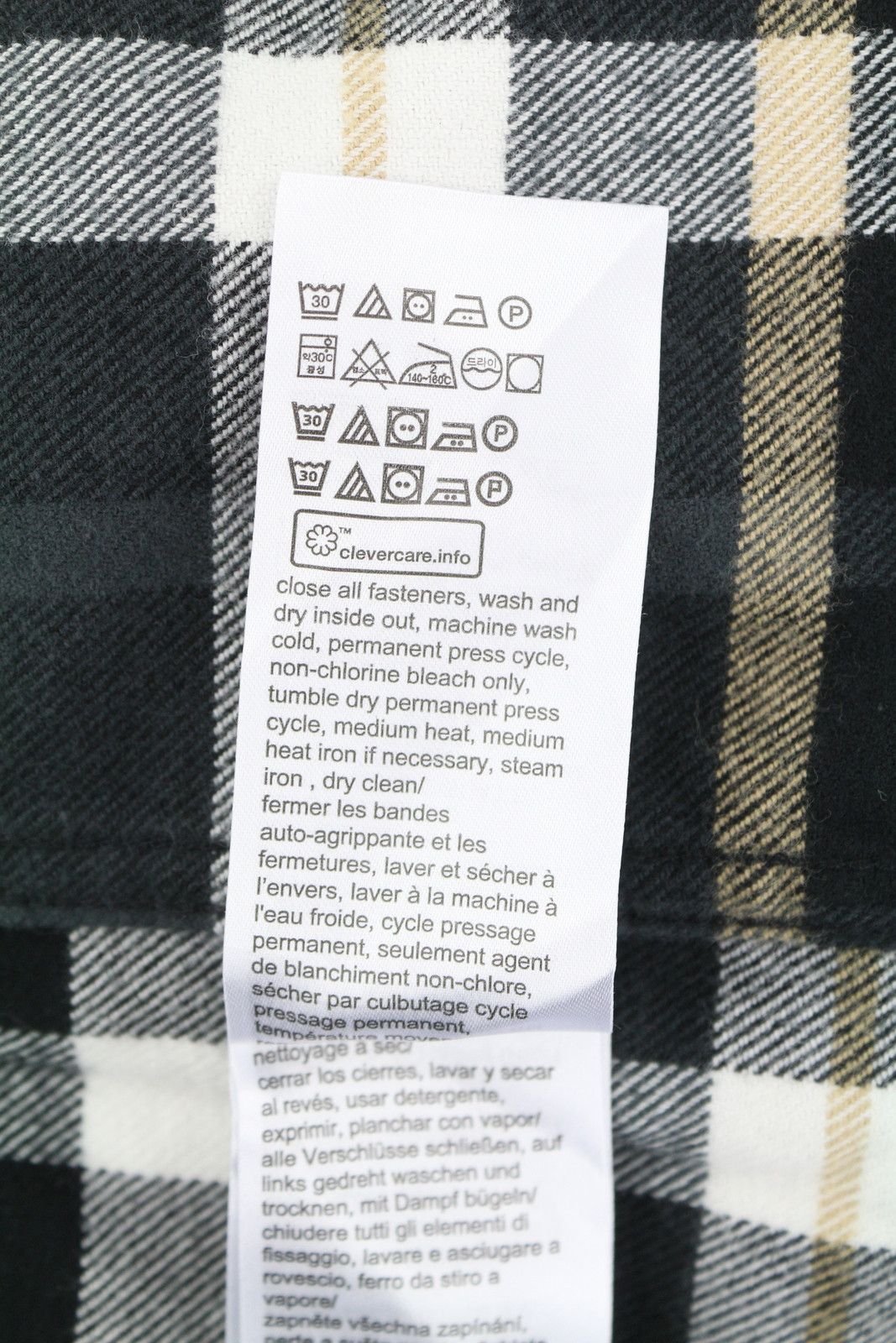 Tommy Hilfiger M Flannel Plaid Button-Up Logo 87681 Size US M / EU 48-50 / 2 - 8 Thumbnail