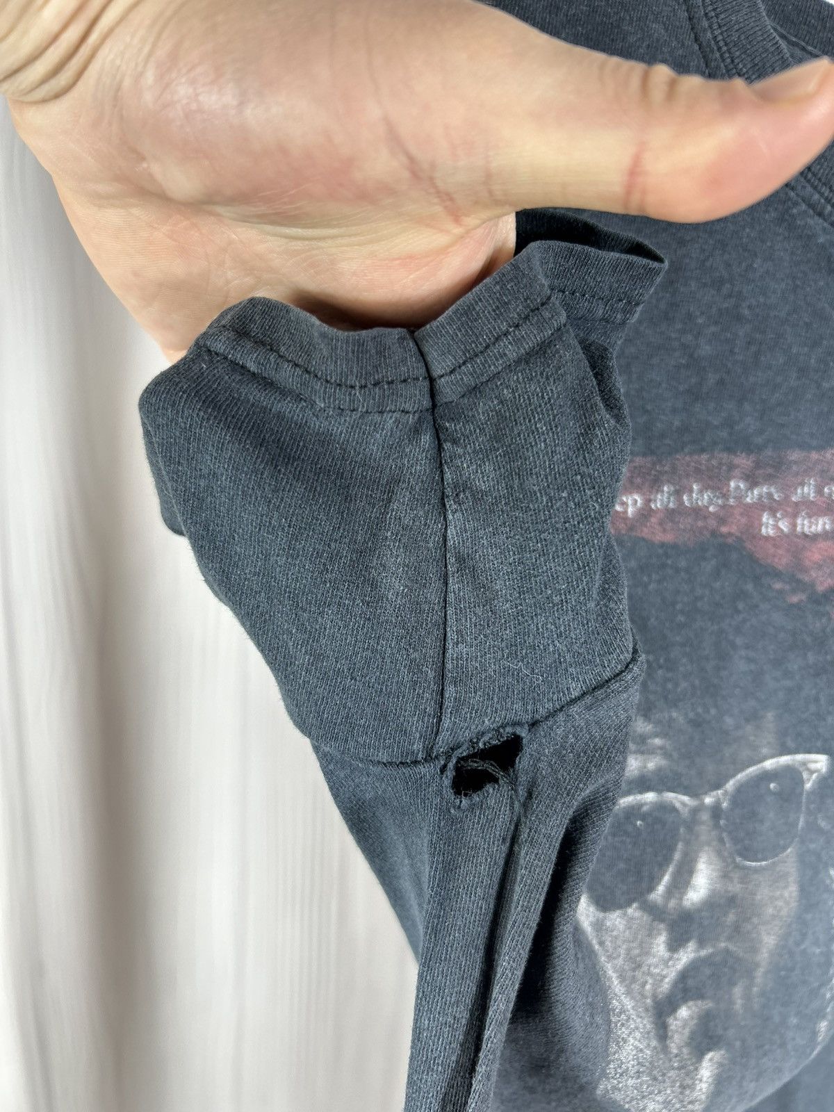 Vintage Vintage The Lost Boys Movie Horror Vampire T-Shirt Faded Size US XS / EU 42 / 0 - 5 Thumbnail