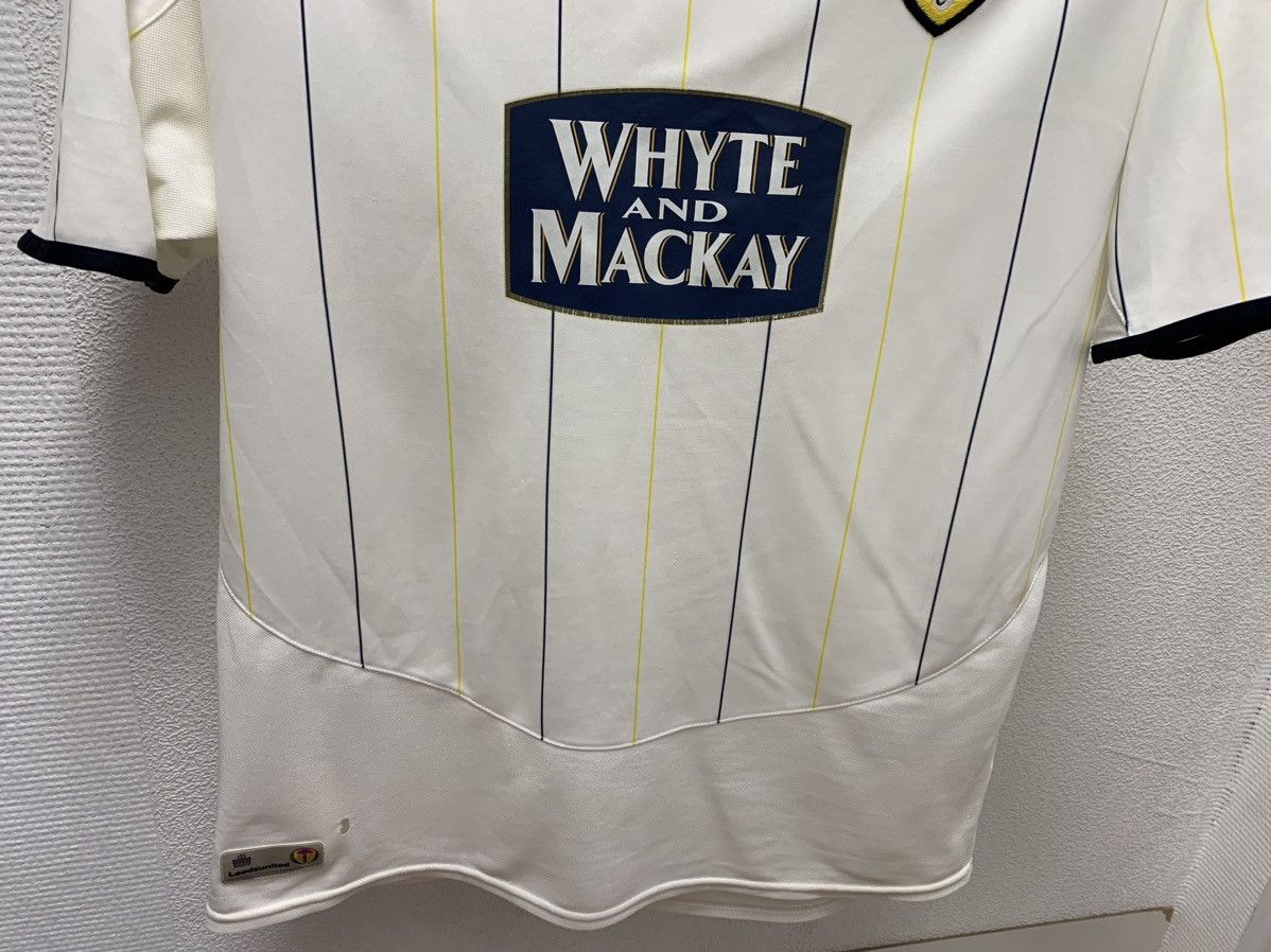 Vintage Leeds United LUFC admiral vintage soccer jersey M 2005/06 Size US M / EU 48-50 / 2 - 6 Thumbnail