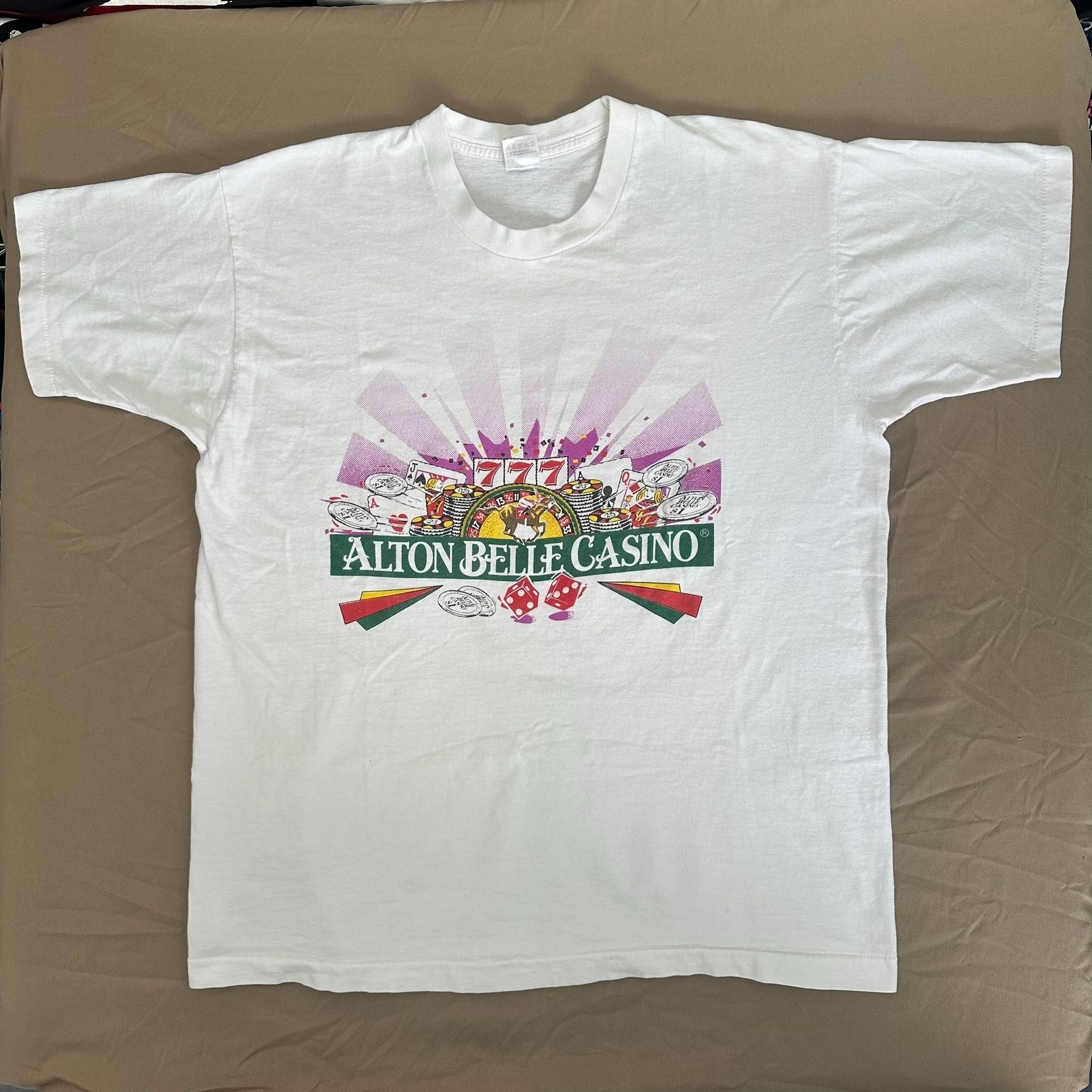 Fruit Of The Loom Vintage 90s Alton Belle Casino T-Shirt Slots Dice Poker Gamb Size US XL / EU 56 / 4 - 1 Thumbnail