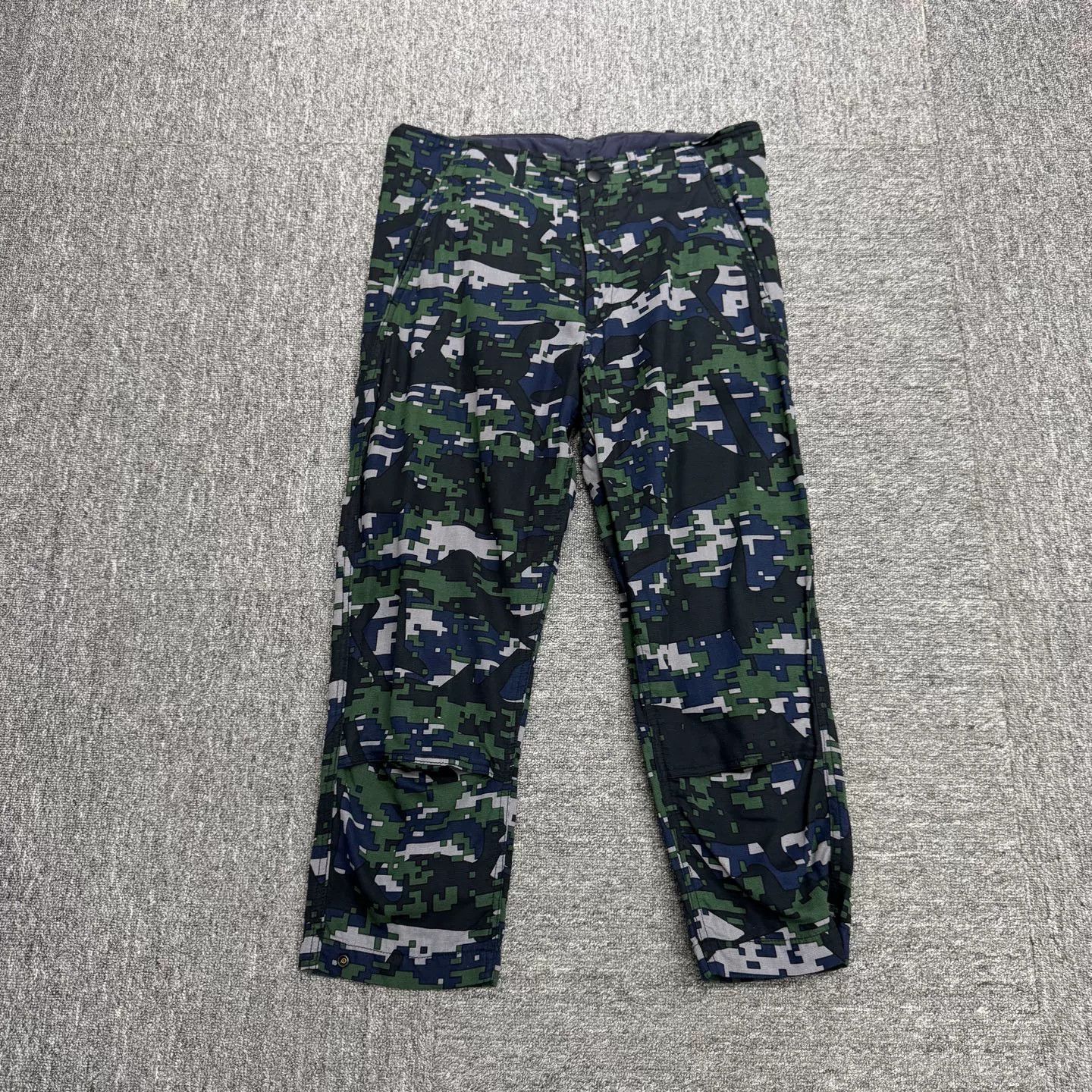 N.Hoolywood HOOLYWOOD Camo Casual Pants Size US 32 / EU 48 - 1 Thumbnail