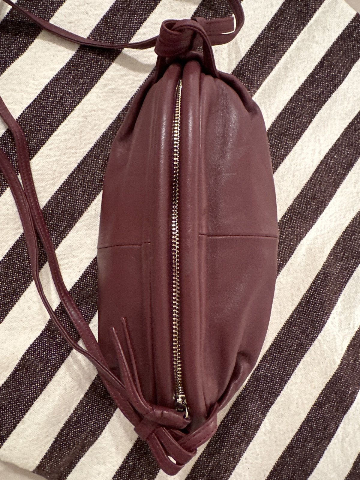 Elizabeth and James Elizabeth and James Burgundy Leather Bag Size ONE SIZE - 4 Thumbnail