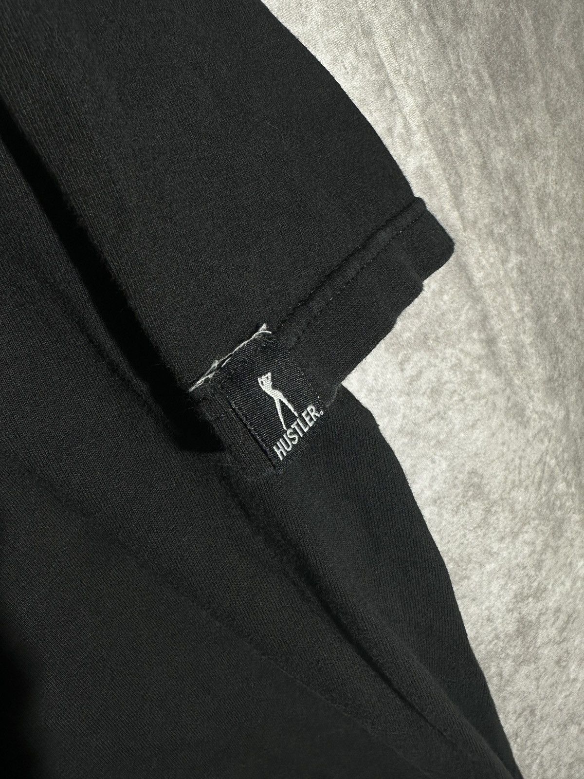 Vintage Hustler Tee Size US XL / EU 56 / 4 - 5 Thumbnail