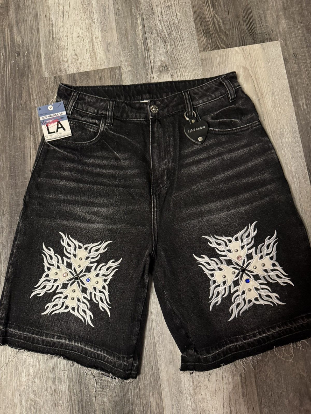 Lifted Anchors Lifted Anchors Raw Edge Jean Shorts ‘Black Wash’ Size US 30 / EU 46 - 1 Thumbnail