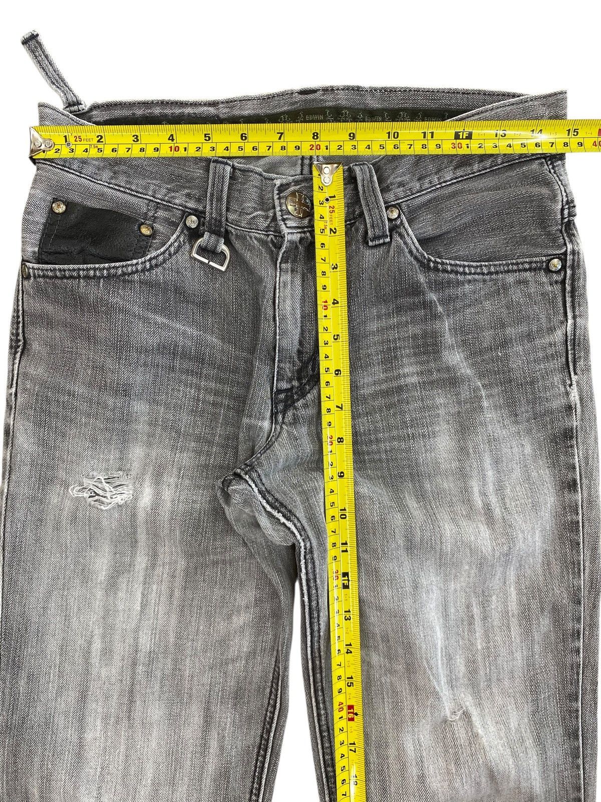 Edwin Vintage Edwin 422 Faded Wash Ripped Jeans Size US 30 / EU 46 - 7 Thumbnail