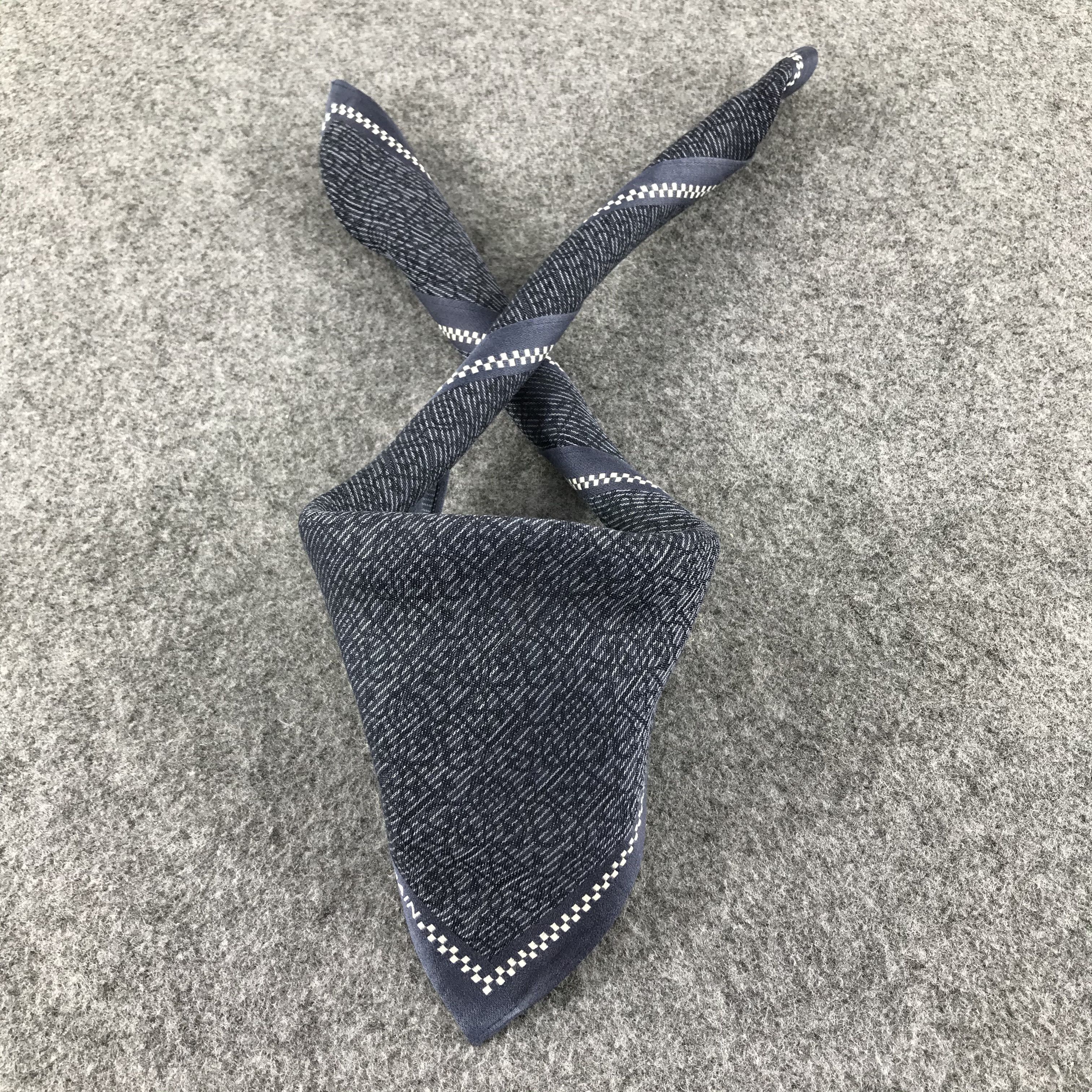 Pierre Balmain × Vintage Pierre Balmain Handkerchief Neckerchief Bandana H176 Size ONE SIZE - 2 Thumbnail