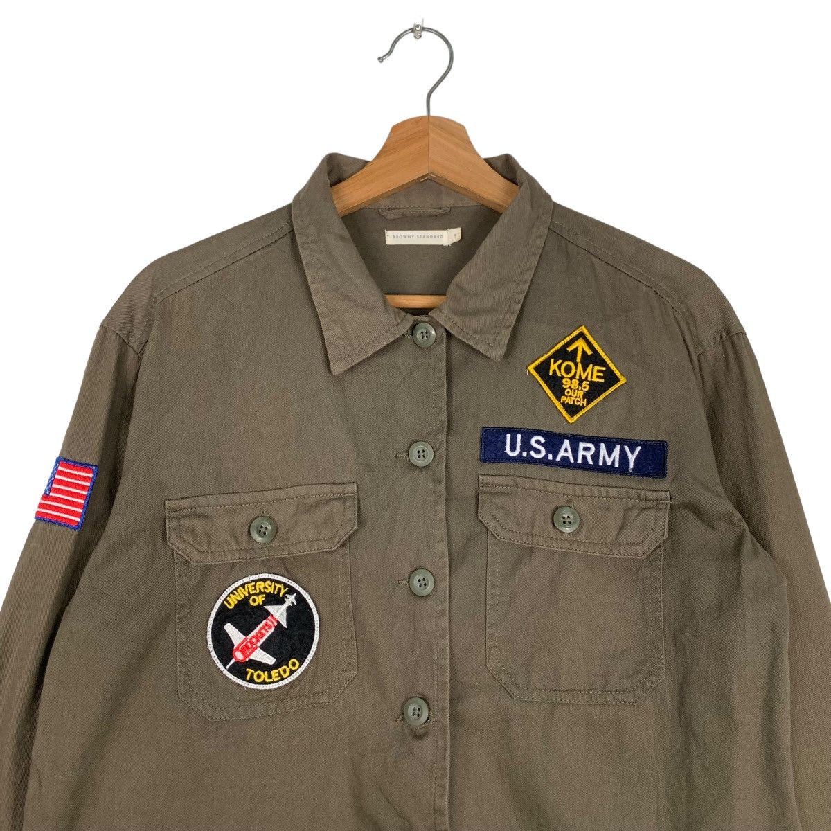 Vintage Patches US Army & University of Toledo Logo Shirt #0290-C13 Size US S / EU 44-46 / 1 - 3 Thumbnail