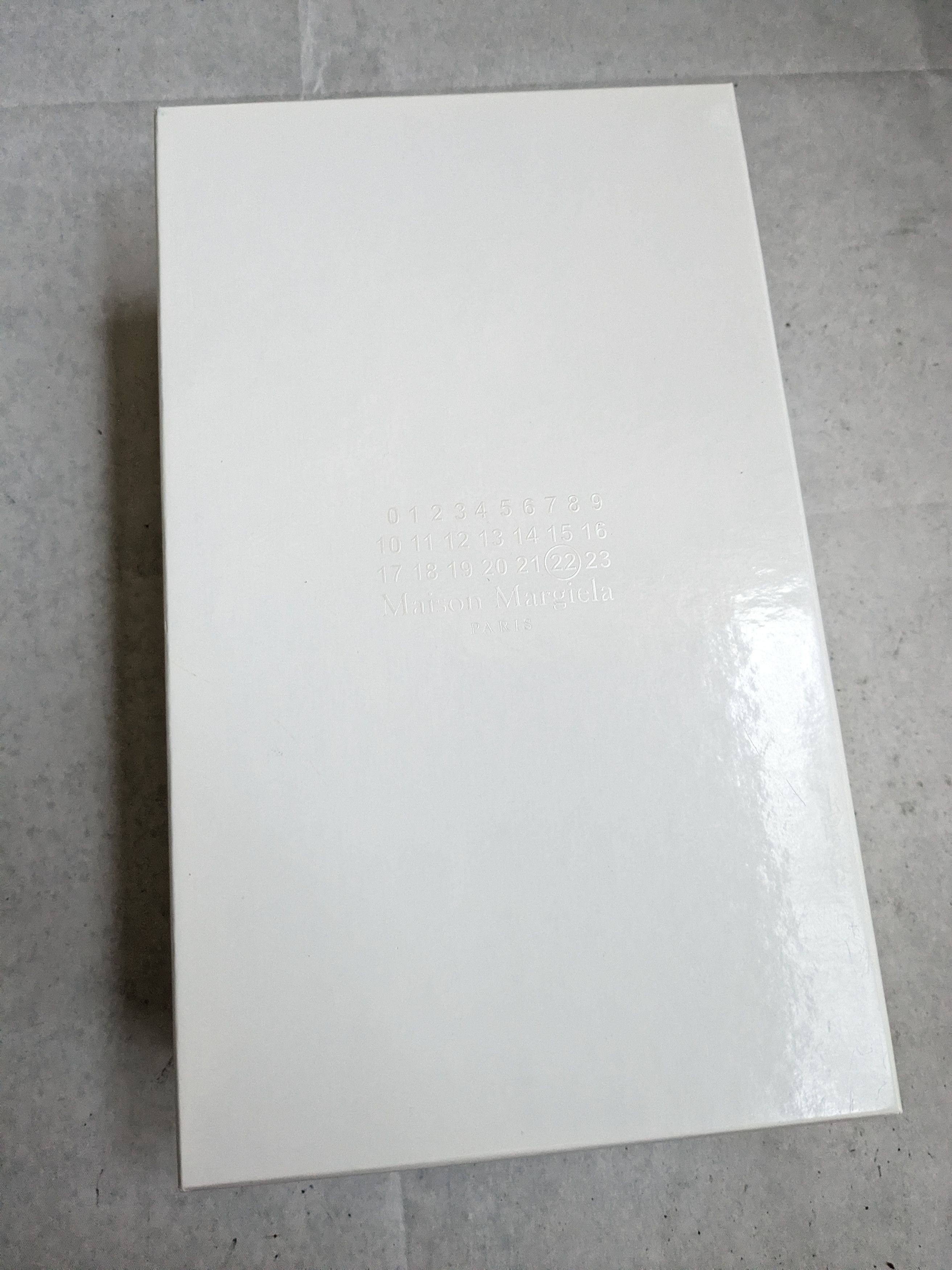 Maison Margiela Maison Margiela Replica GAT White Gray 9 42 Gum Low Tops Size US 9 / EU 42 - 22 Thumbnail