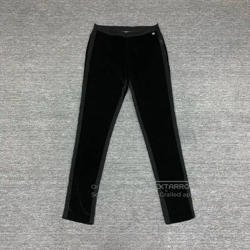 Chanel Chanel S Size Black Cotton Casual Pants . Size 23" - 1 Thumbnail