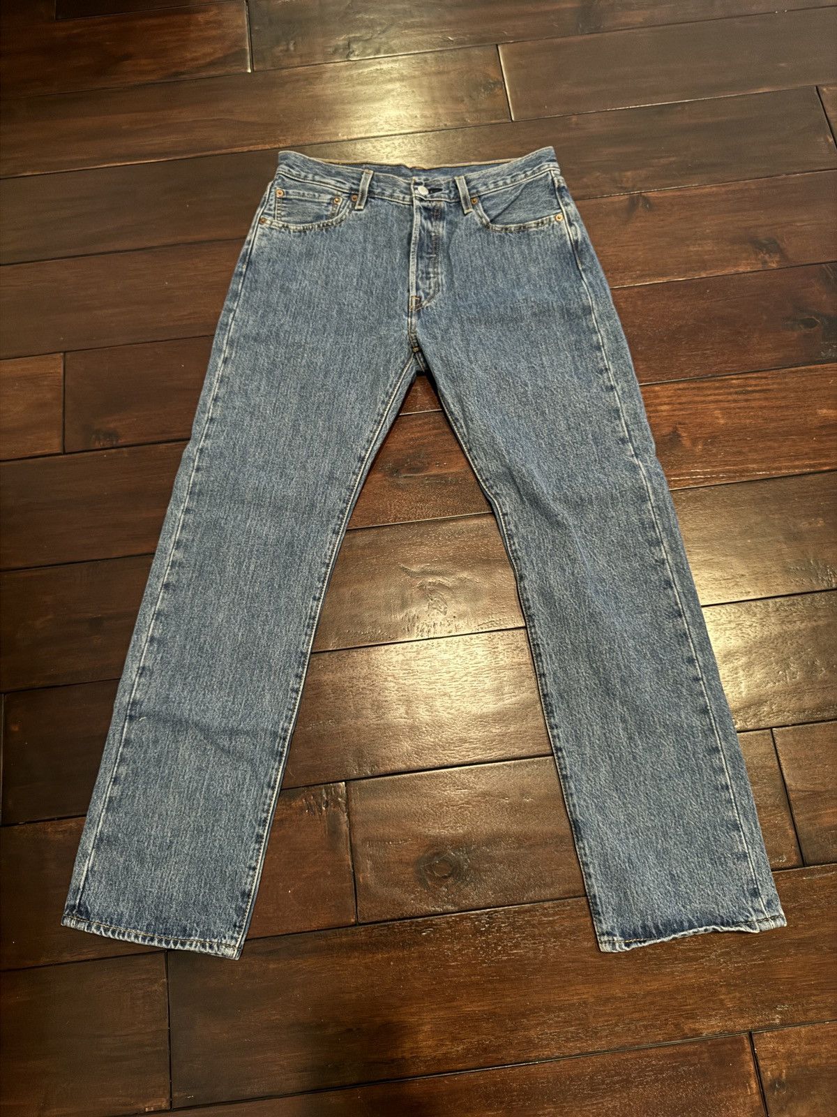 Levi's Levi 501 Blue Wash Jeans Size US 32 / EU 48 - 1 Thumbnail