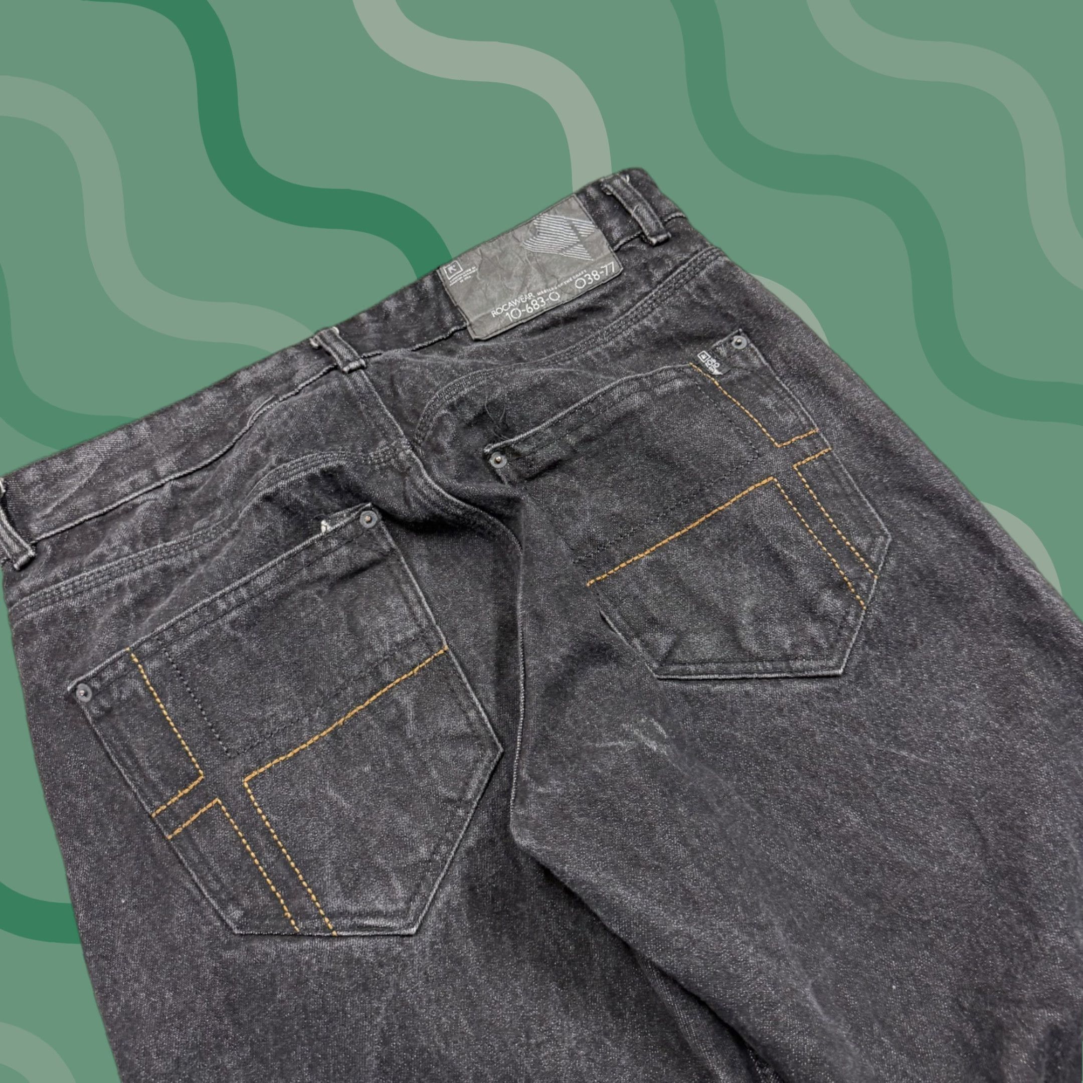 Rocawear Rocawear Jeans Mens 38x29 Black Charcoal Wash Regular Fit Straight Hip Hop Denim Size US 38 / EU 54 - 1 Thumbnail