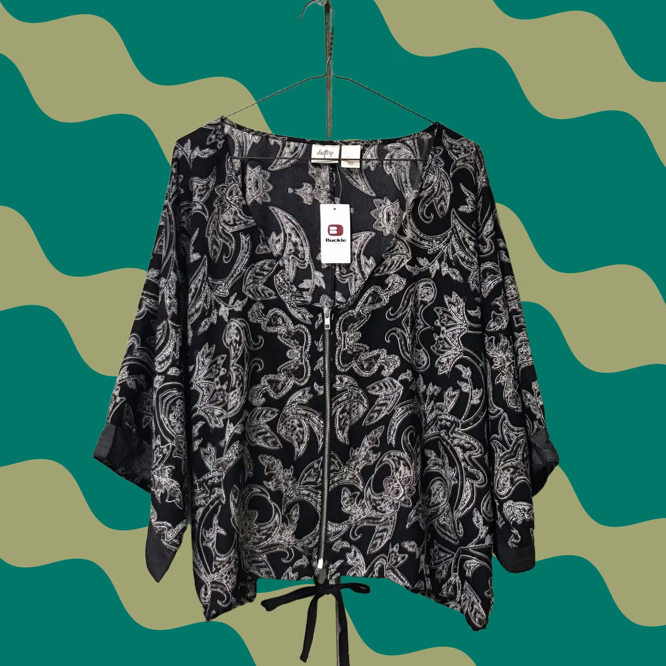 Vintage VINTAGE Daytrip Buckle Women Black Ivory Floral Paisley Print Zip Kimono Jacket L Size L / US 10 / IT 46 - 1 Thumbnail