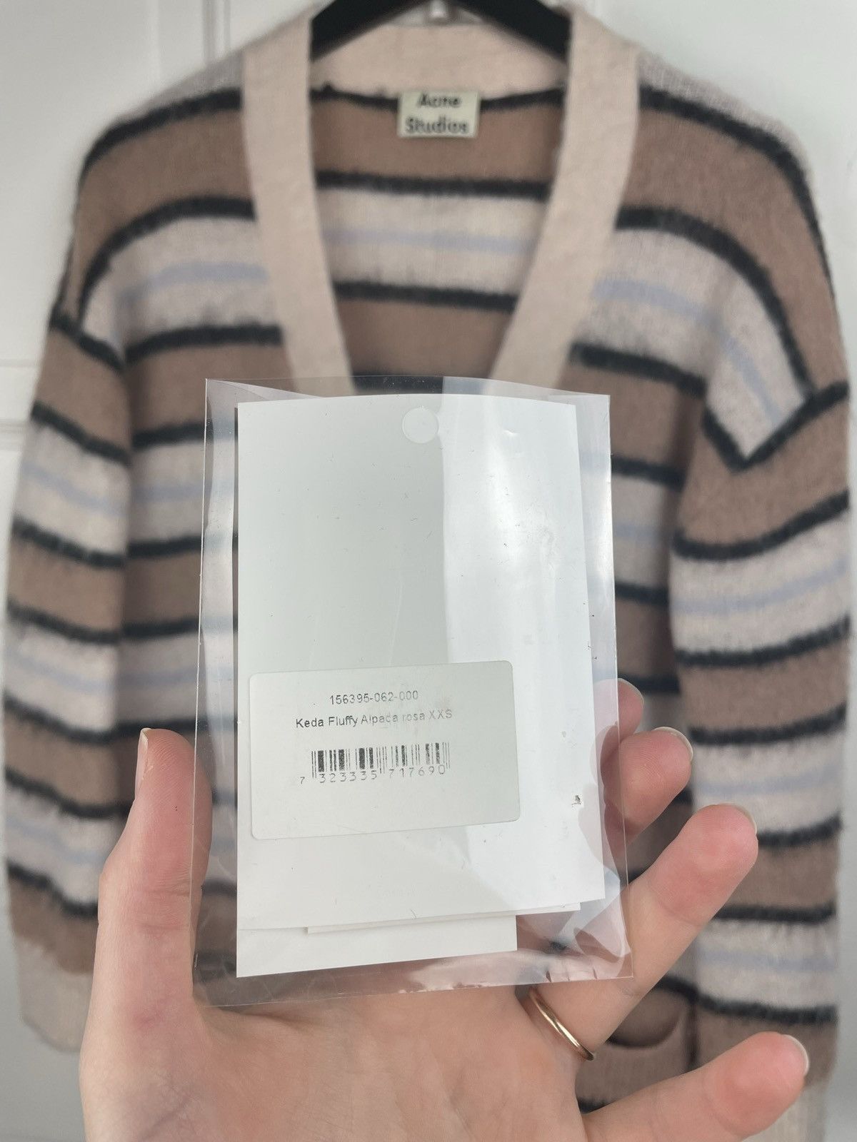 Acne Studios × Designer Acne Studios Keda fluffy Alpaca cardigan sweater striped Size S / US 4 / IT 40 - 10 Thumbnail