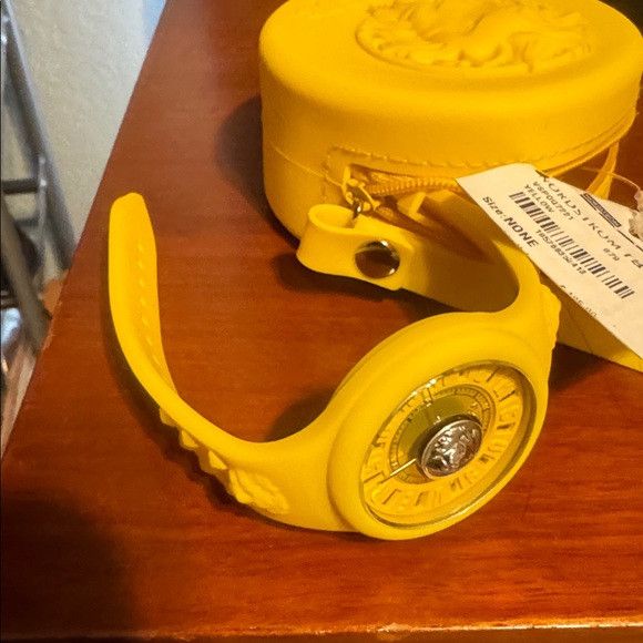 Versus Versace Fire Island Lion Silicone Strap Watch 44mm Yellow Size ONE SIZE - 6 Thumbnail