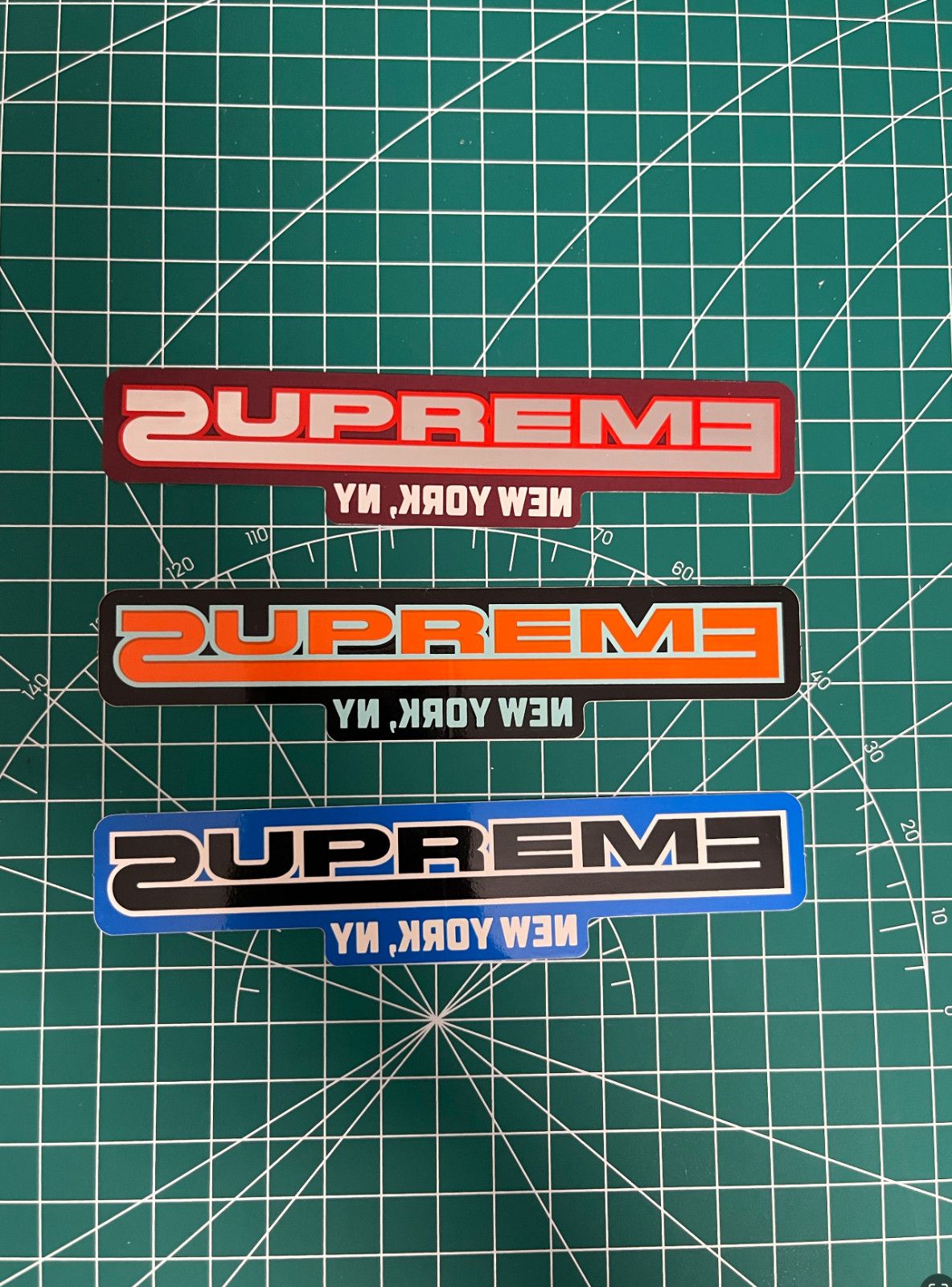 Supreme Supreme Connected Stickers Size ONE SIZE - 1 Preview