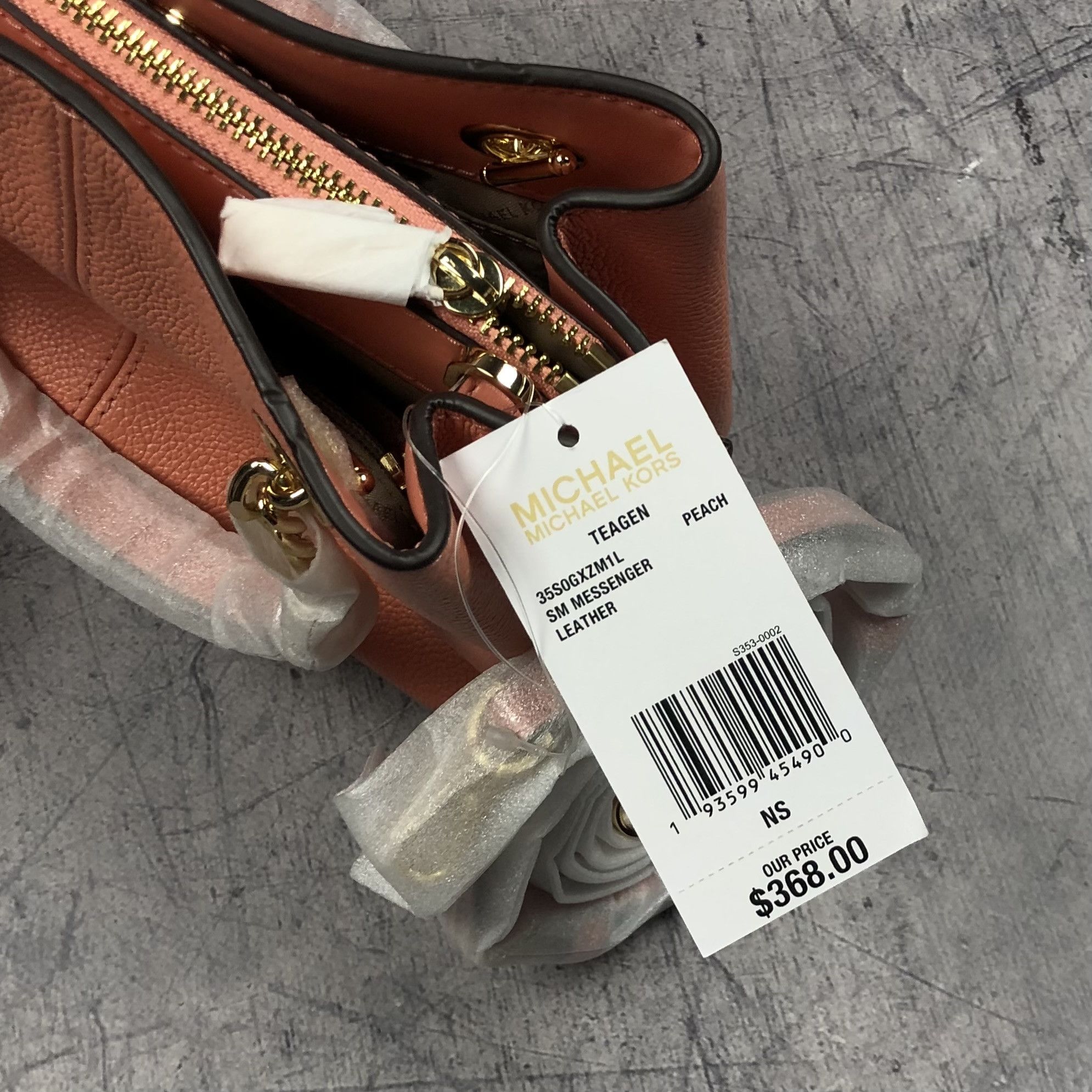 Michael Kors New! Michael Kors Teagen Leather Peach Bag Size ONE SIZE - 5 Thumbnail