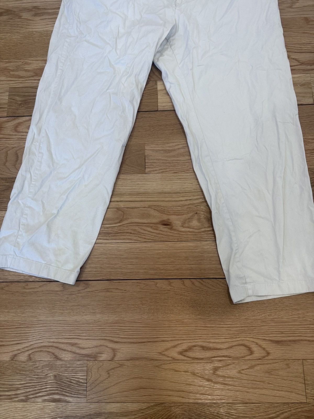 Uniqlo Uniqlo Relaxed Fit Pants – White / Off-White – XL (36–38) Size US 36 / EU 52 - 3 Thumbnail