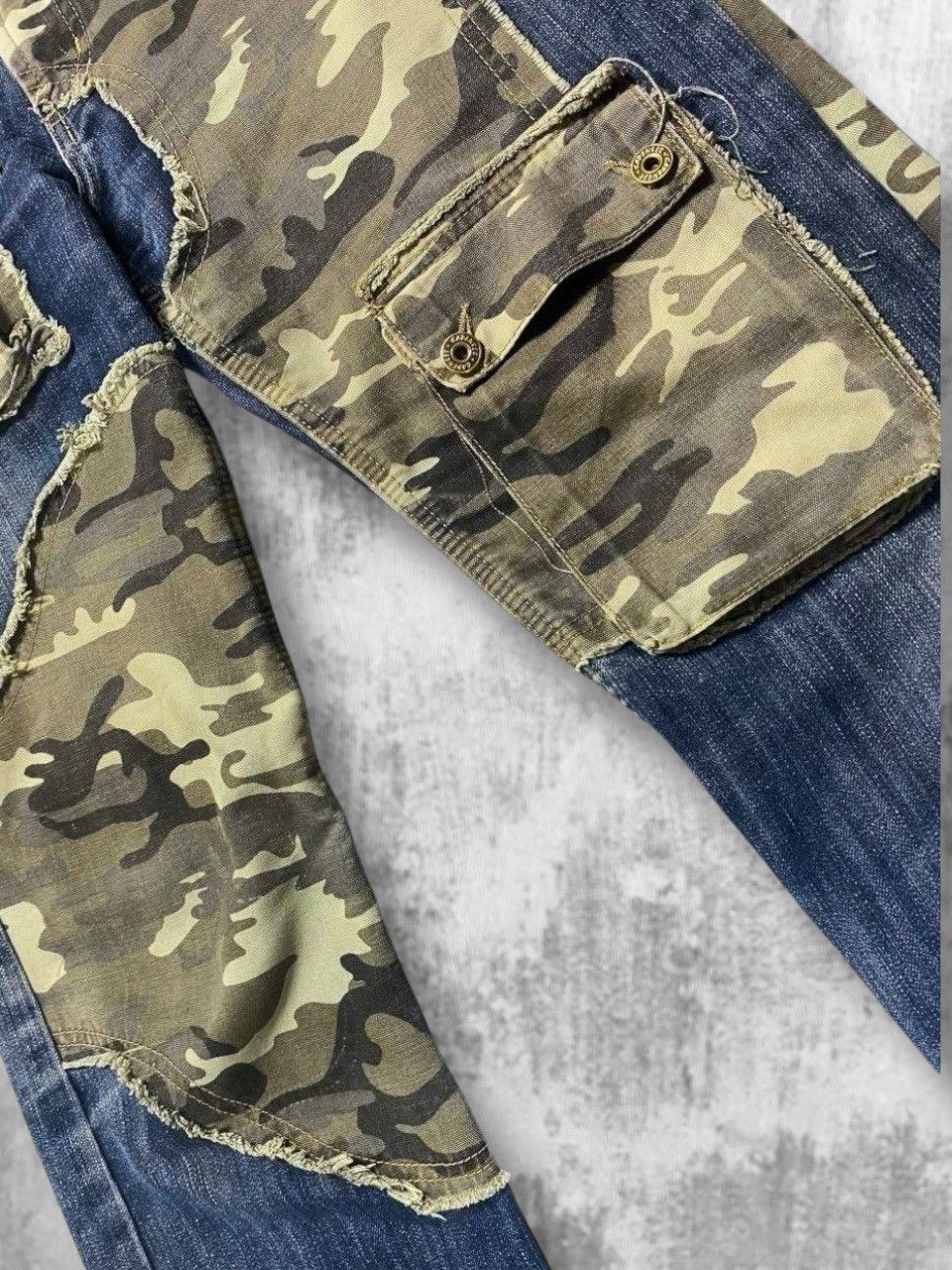 Japanese Brand CDG Dolce Gabbana Style y2k Denim Camo Military Pants Jeans Size US 30 / EU 46 - 5 Thumbnail