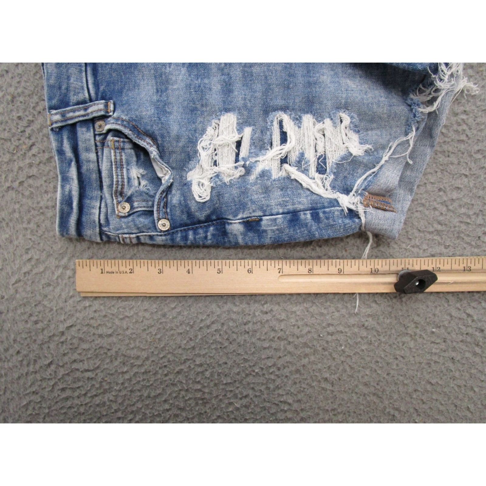American Eagle Outfitters AMERICAN EAGLE Shorts Women Denim Blue Stretch Hi Rise Curvy Shorties 00 Regular Pocket 5-Pocket Distressed Patchwork Button Logo Vintage No Size 24" / US 00 / IT 34 - 6 Thumbnail