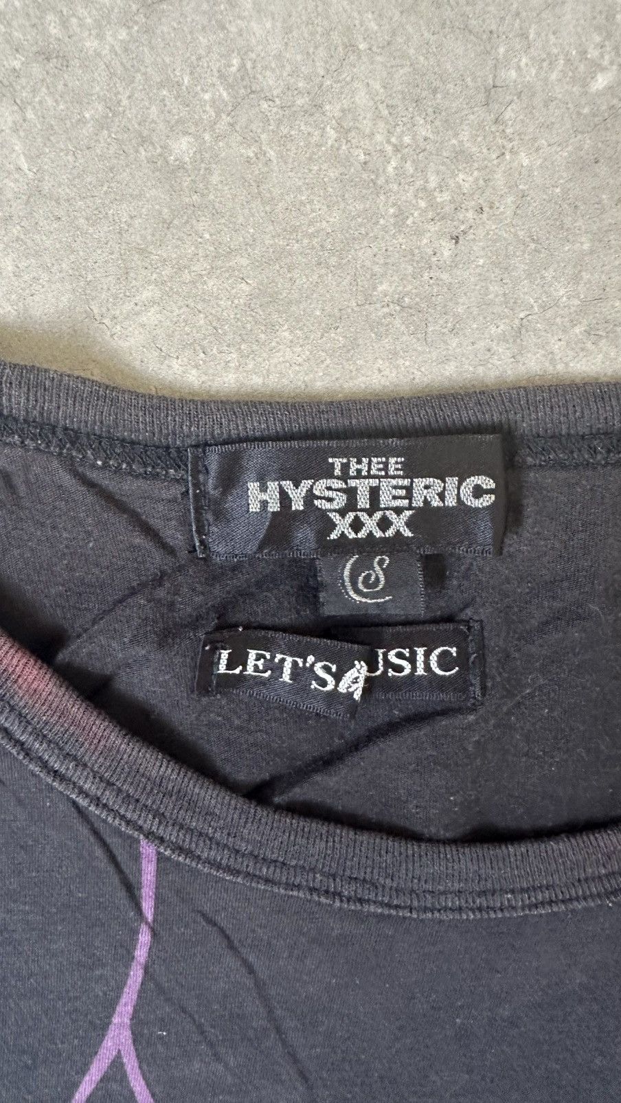 Hysteric Glamour VINTAGE THEE HYSTERIC XXX LETS MUSIC SPIDER WEB TEE Size US S / EU 44-46 / 1 - 4 Thumbnail