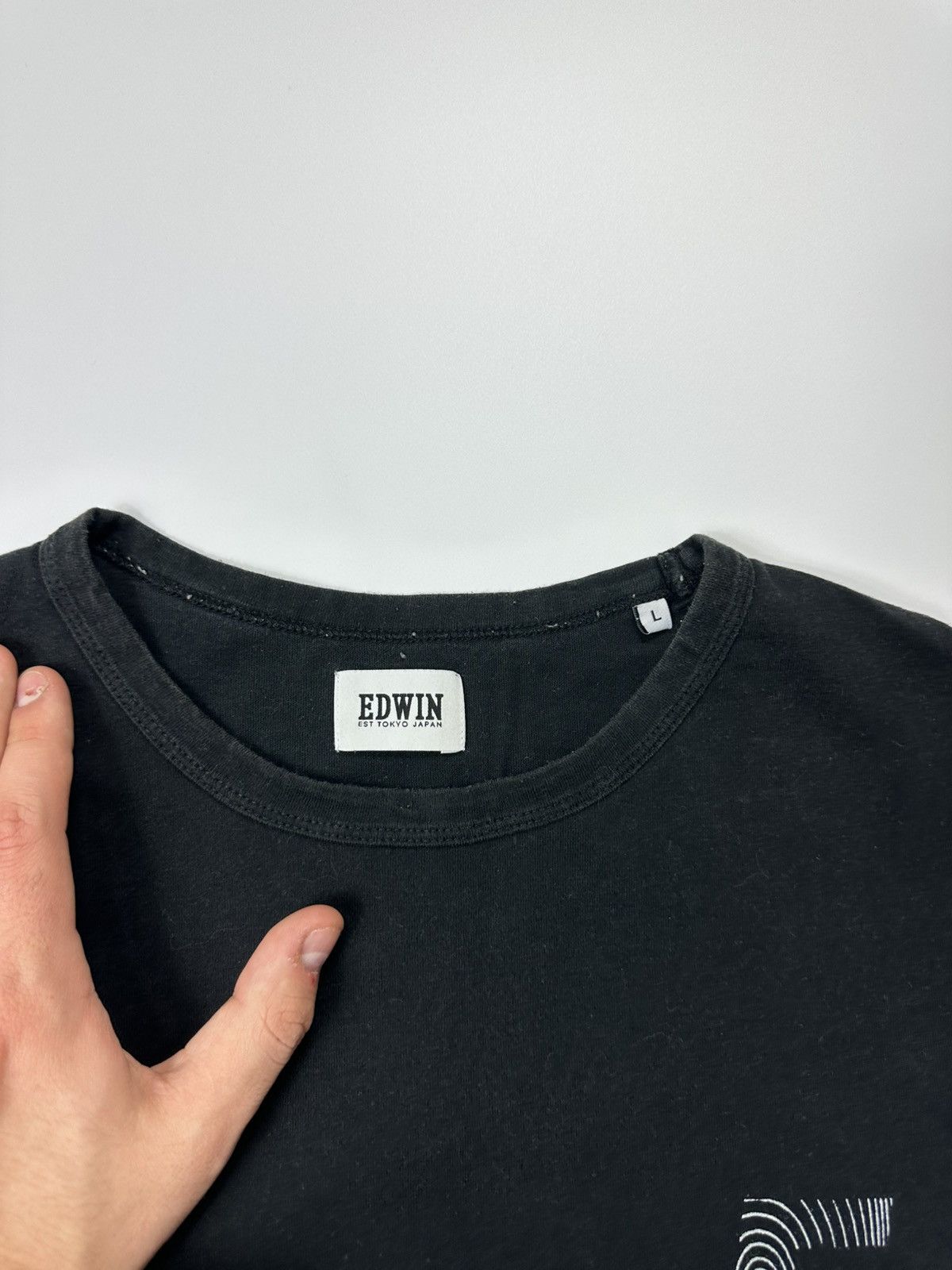 Edwin Edwin T-shirt Face Graphic Print Logo Size US L / EU 52-54 / 3 - 8 Thumbnail