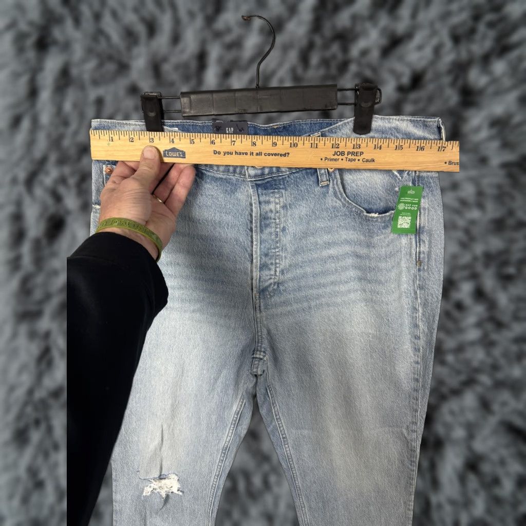 Gap VINTAGE Gap Cheeky Straight High Rise Jeans Womens 14 Tall Blue Distressed Light Wash Size 36" / US 14 / IT 50 - 1 Thumbnail