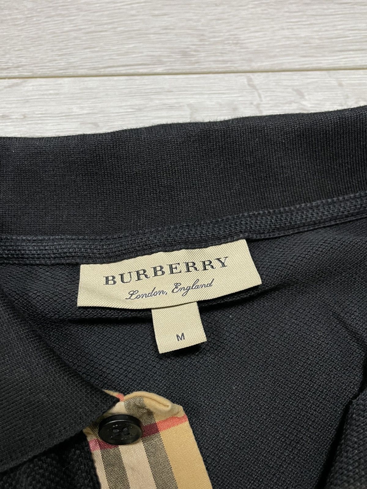 Burberry Burberry London England vintage nova check polo Size US M / EU 48-50 / 2 - 4 Thumbnail