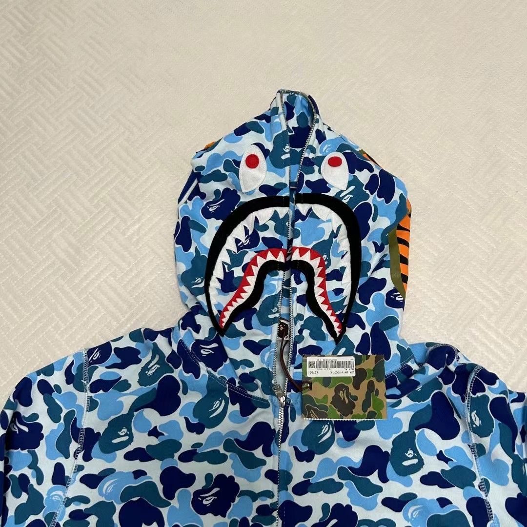 Bape COLOR CAMO SHARK FULL ZIP HOODIE Size US XL / EU 56 / 4 - 2 Thumbnail