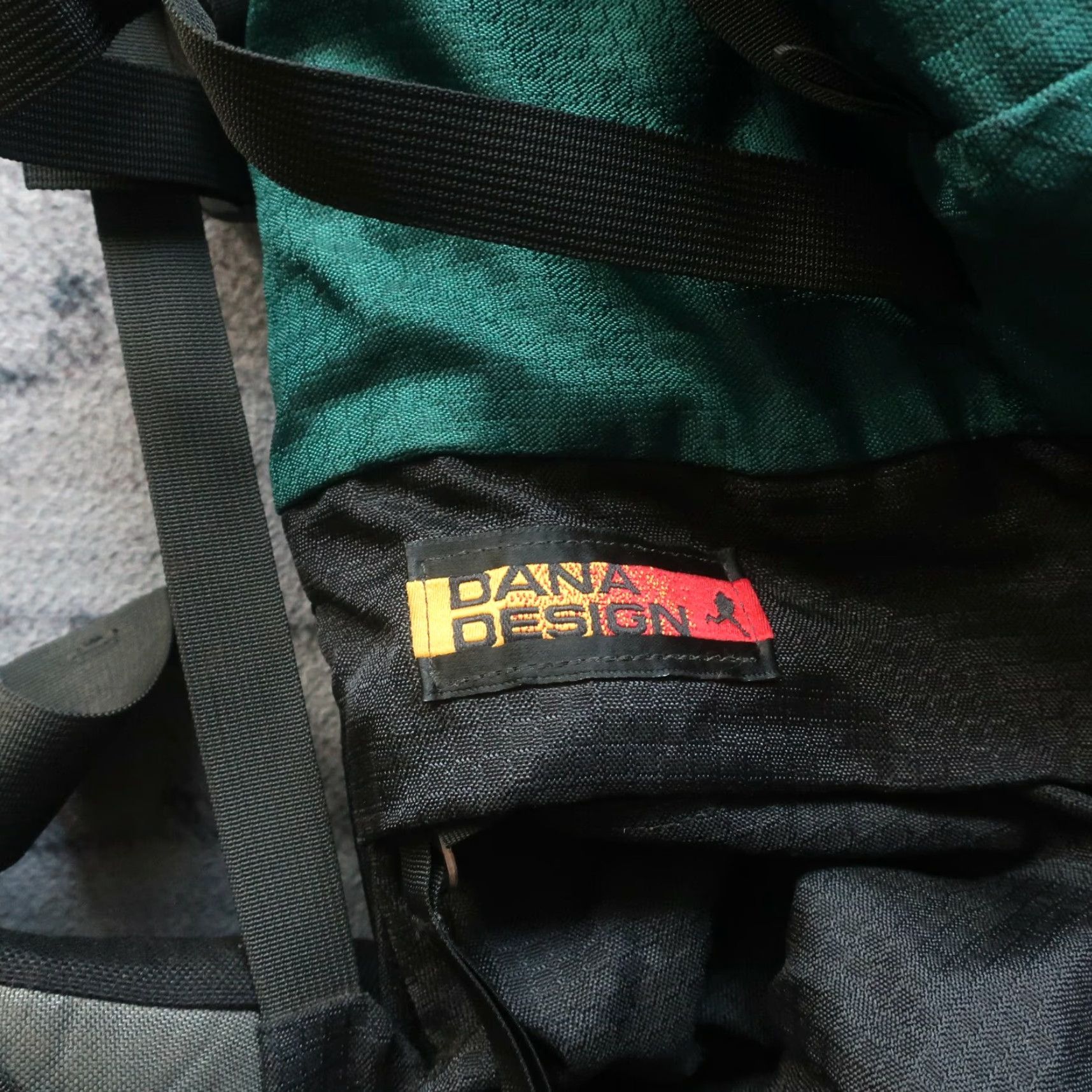 Vintage VINTAGE Dana Design Glacier Daypack Backpack XS Men Green 90s Vintage Daypack Backpack Dana Design Glacier Daypack Mens XS Green 90s Size ONE SIZE - 2 Thumbnail
