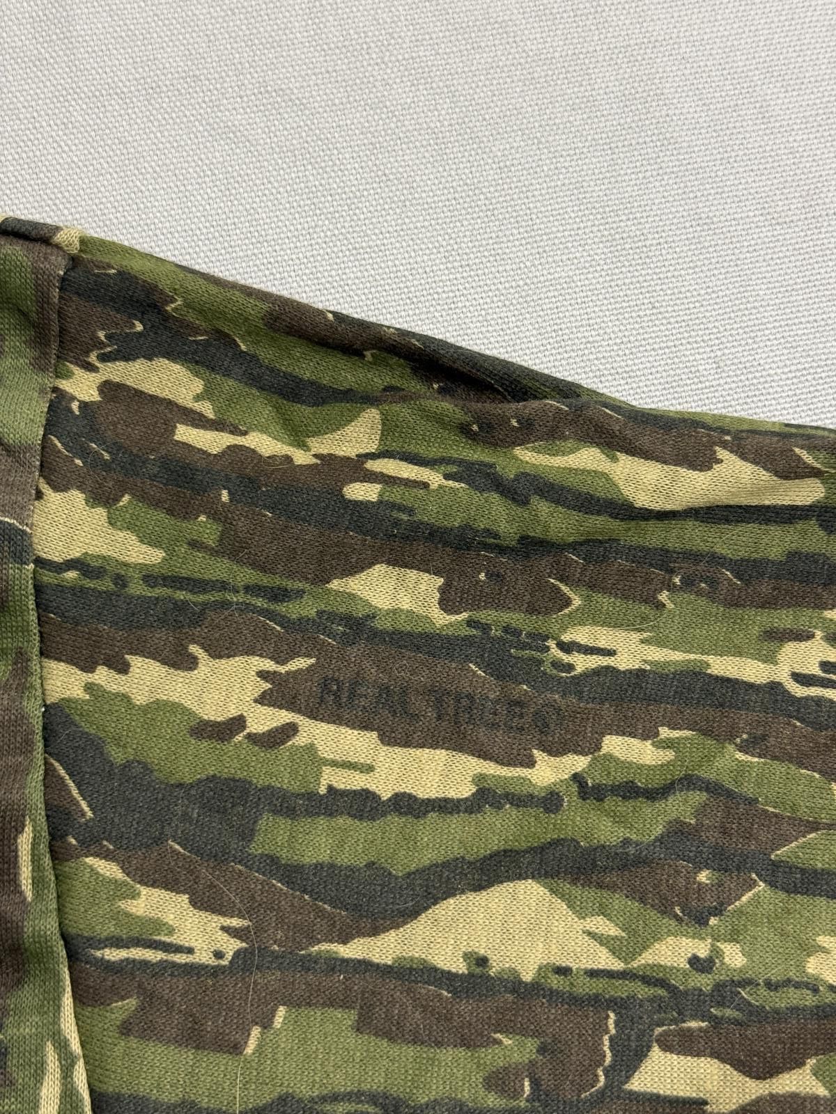 Signal Sport Vintage 80s Real Tree T-shirt Vertical Camo Pocket Tee XL Size US XL / EU 56 / 4 - 6 Thumbnail