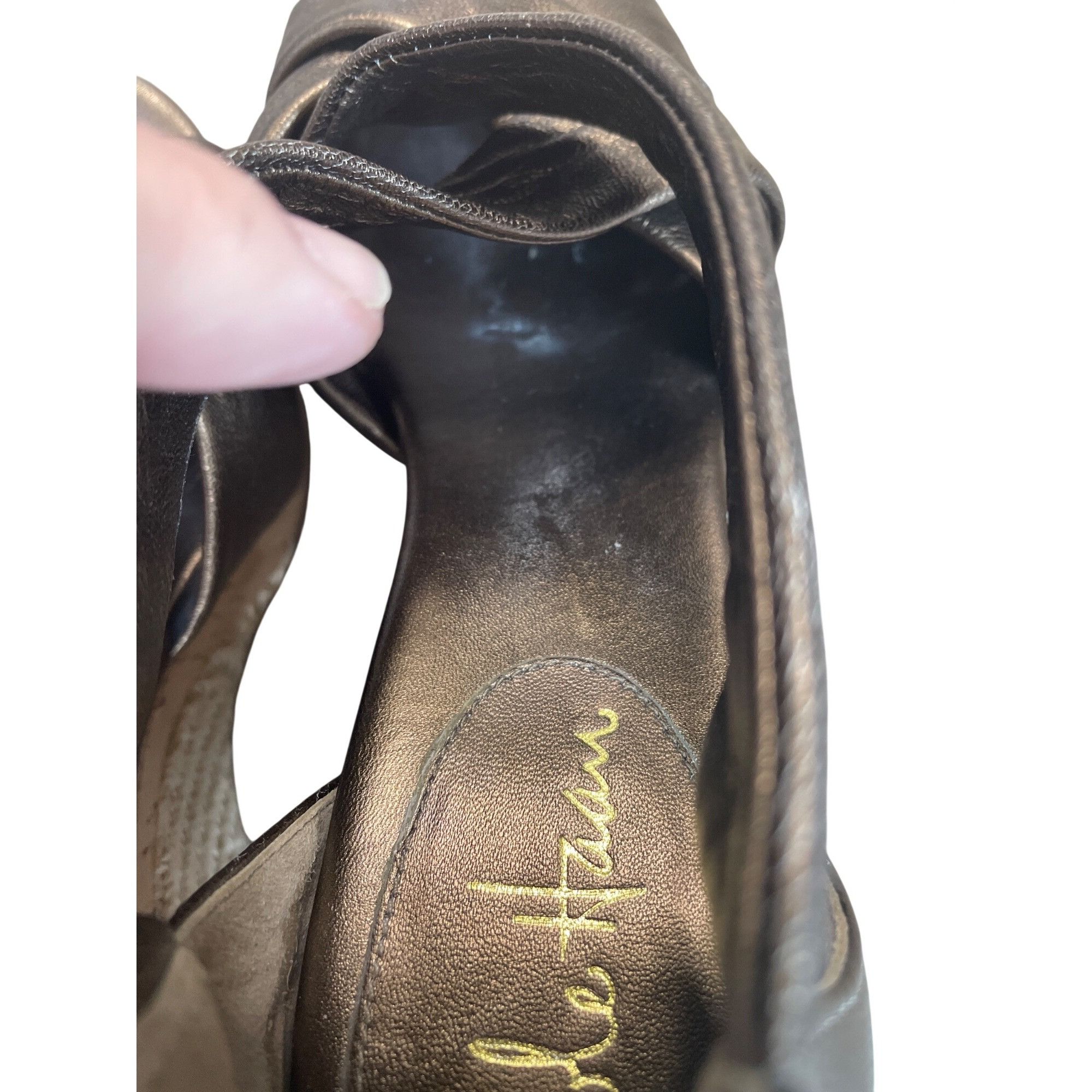 Cole Haan Cole Haan Womans Gold Beige 4" Wedge Heels Shoes Sz 9527 Size US 8 / IT 38 - 14 Thumbnail