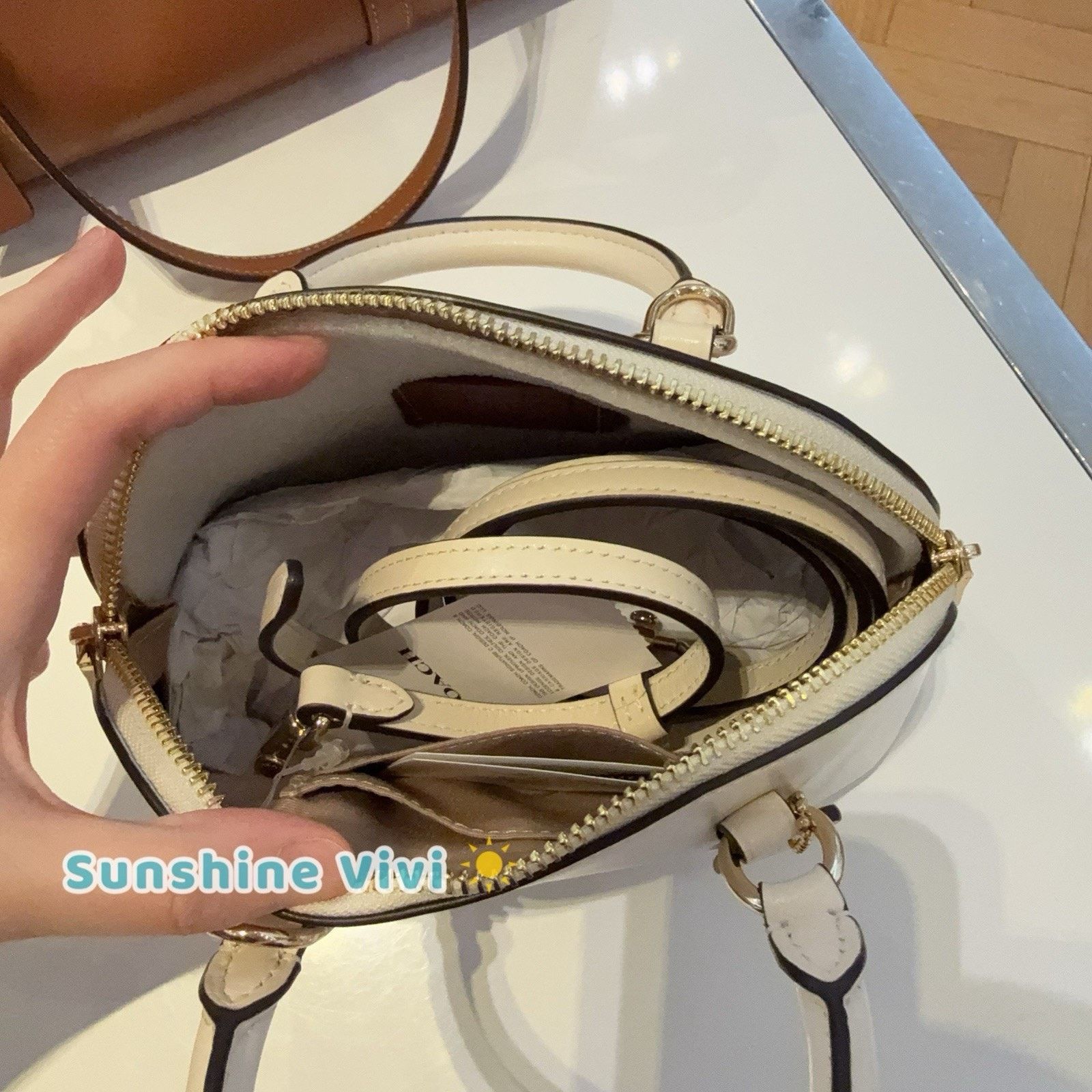 Coach NWT Coach Lala Mini Satchel Bag CEA01 Gold/Chalk leather Size ONE SIZE - 4 Thumbnail