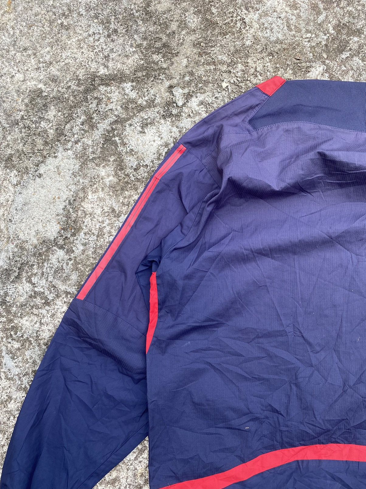 Adidas Vintage Adidas Pullover Windbreaker Size US L / EU 52-54 / 3 - 10 Thumbnail