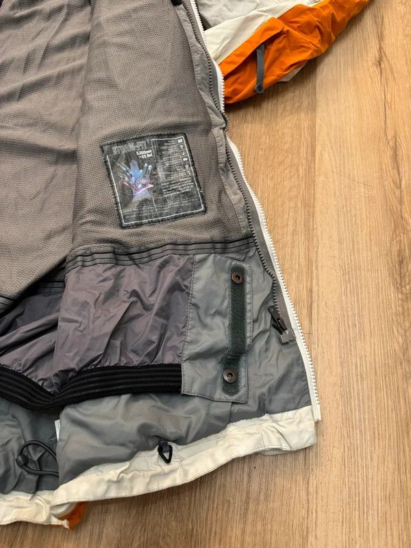 Nike ACG Nike ACG Storm-Fit Vintage 00s 90s Ski Jacket Snowboard L Size US L / EU 52-54 / 3 - 12 Thumbnail