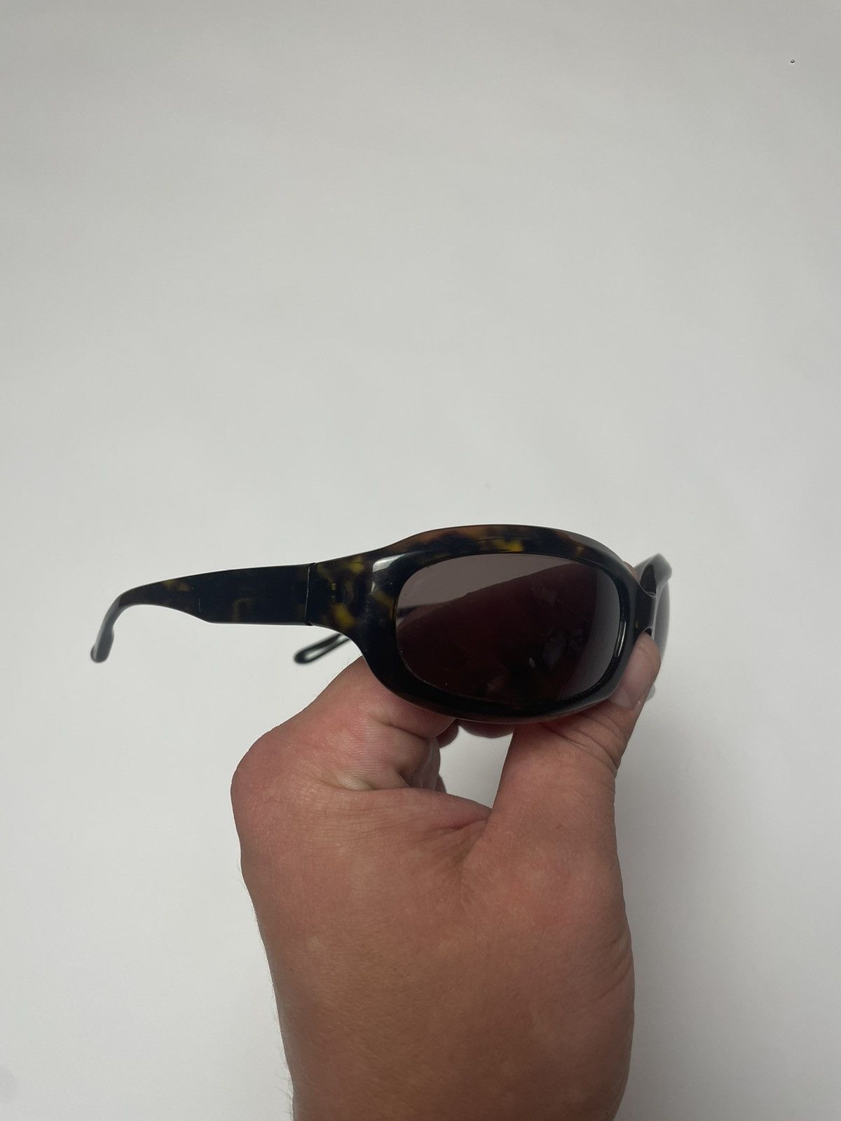 Oliver Peoples Oliver Peoples Karma Sunglasses Size ONE SIZE - 10 Thumbnail