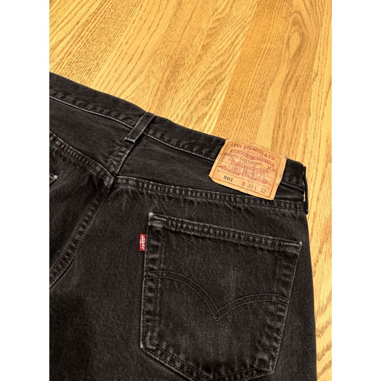 Levi's VINTAGE Levi’s 501 Jeans Men’s 36x32 Denim Button Fly Black USA 80s 90s Classic Regular Straight Size US 36 / EU 52 - 3 Thumbnail