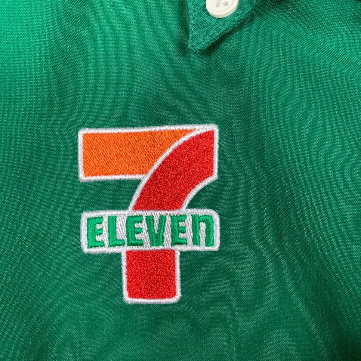 Japanese Brand Vintage 7 ELEVEN Big Logo SS Green Uniform Jacket #2584-C117 Size US M / EU 48-50 / 2 - 4 Thumbnail