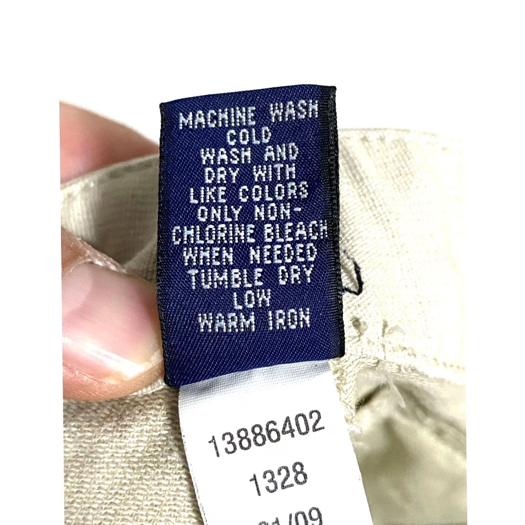 Gap Vintage Gap Capris Womens 4 Beige Khaki Flat Front Pockets Cotton Spandex Size US 4 / IT 34 - 7 Thumbnail