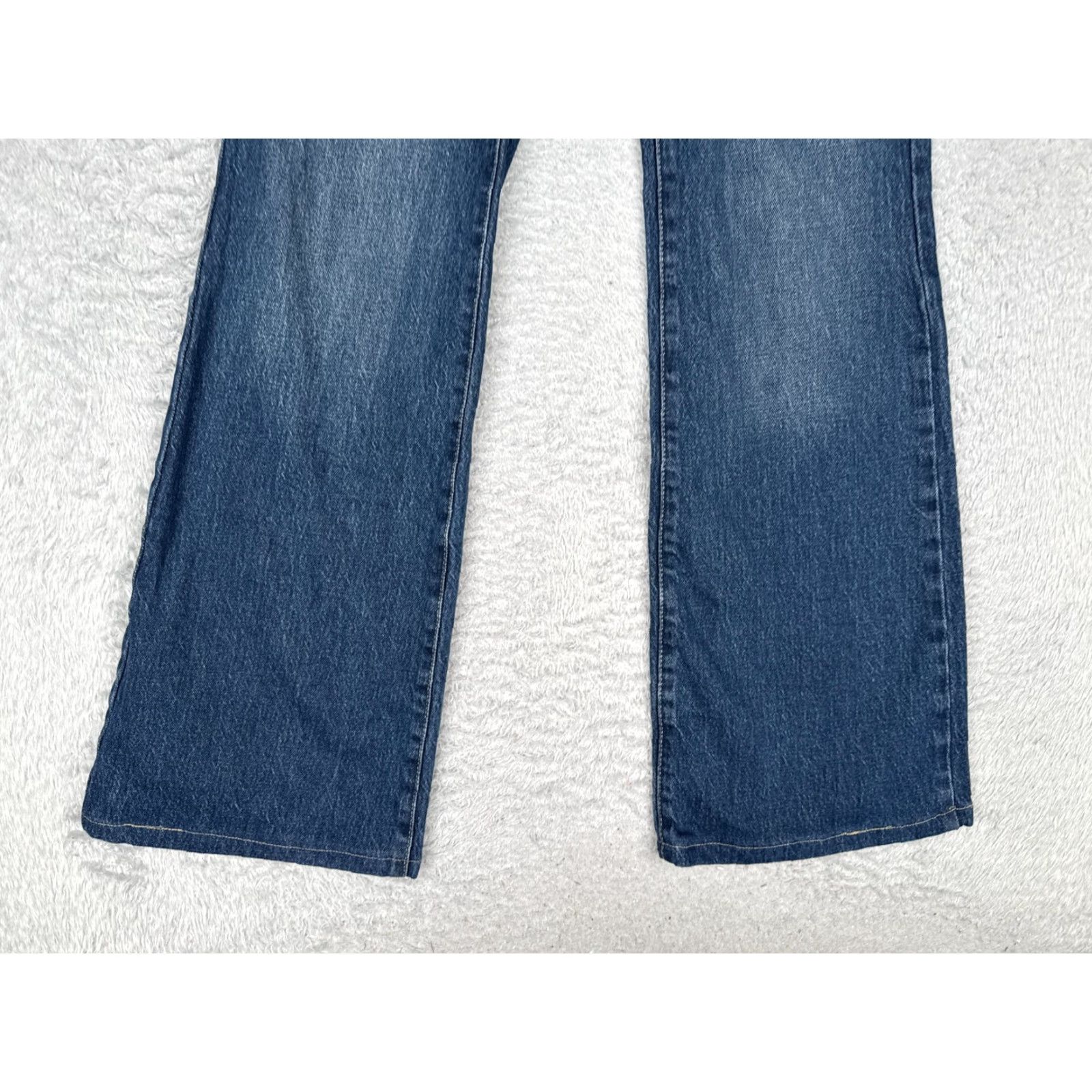 Vintage Universal Thread Jeans Womens 2R Blue High Rise Flare Denim Stretch Medium Wash Size 26" / US 2 / IT 38 - 2 Thumbnail