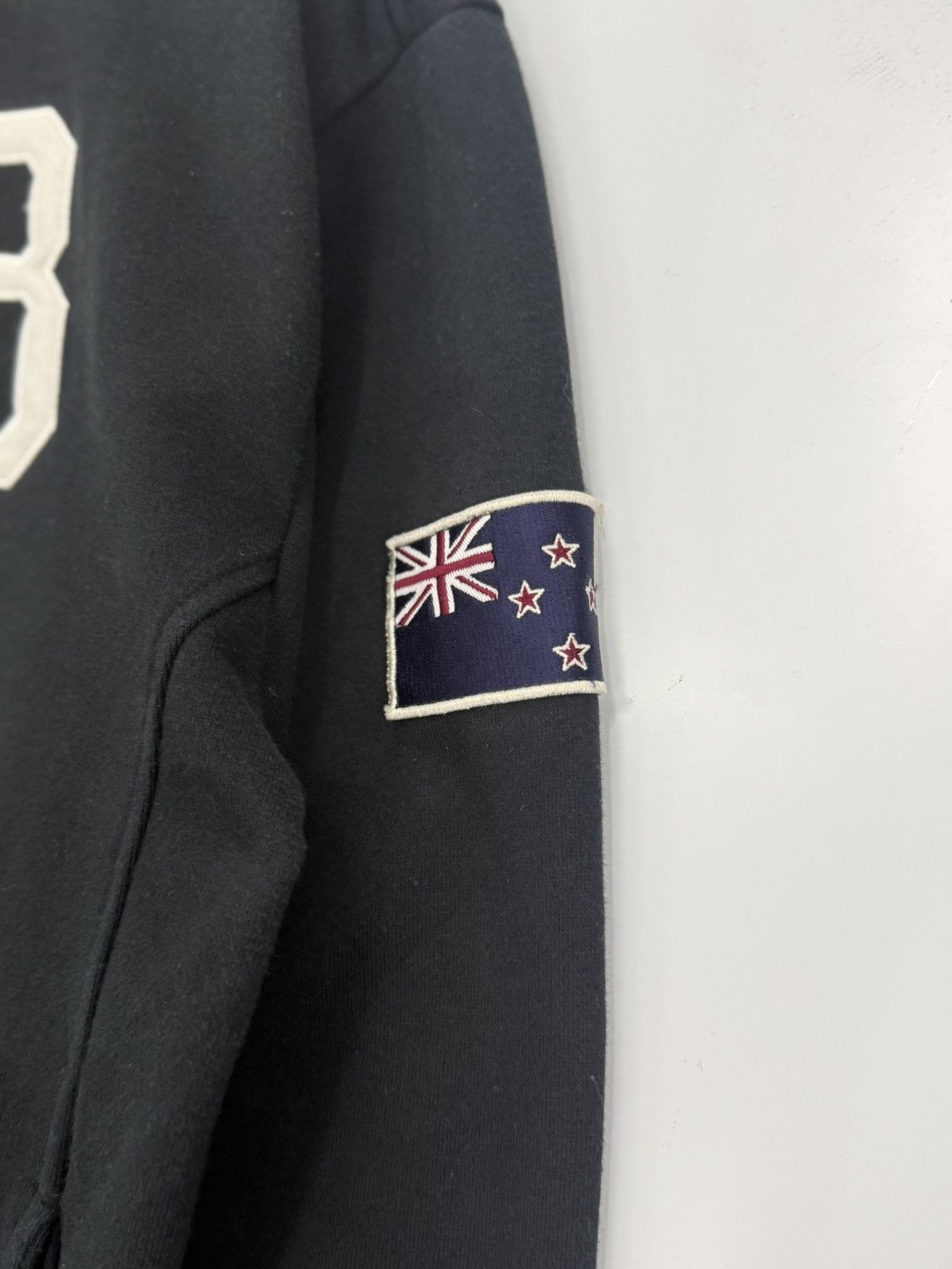 Canterbury of New Zealand 🔥 Canterbury of New Zealand Aussie Flag Patch zipper Sweat Size US S / EU 44-46 / 1 - 7 Thumbnail