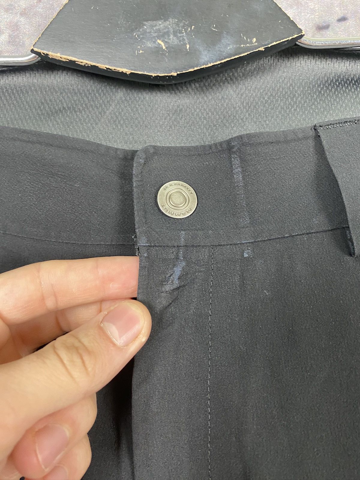Mammut × Vintage Men’s Mammut Pants Outdoor Swiss Technology Size 56 Size US 40 / EU 56 - 7 Thumbnail