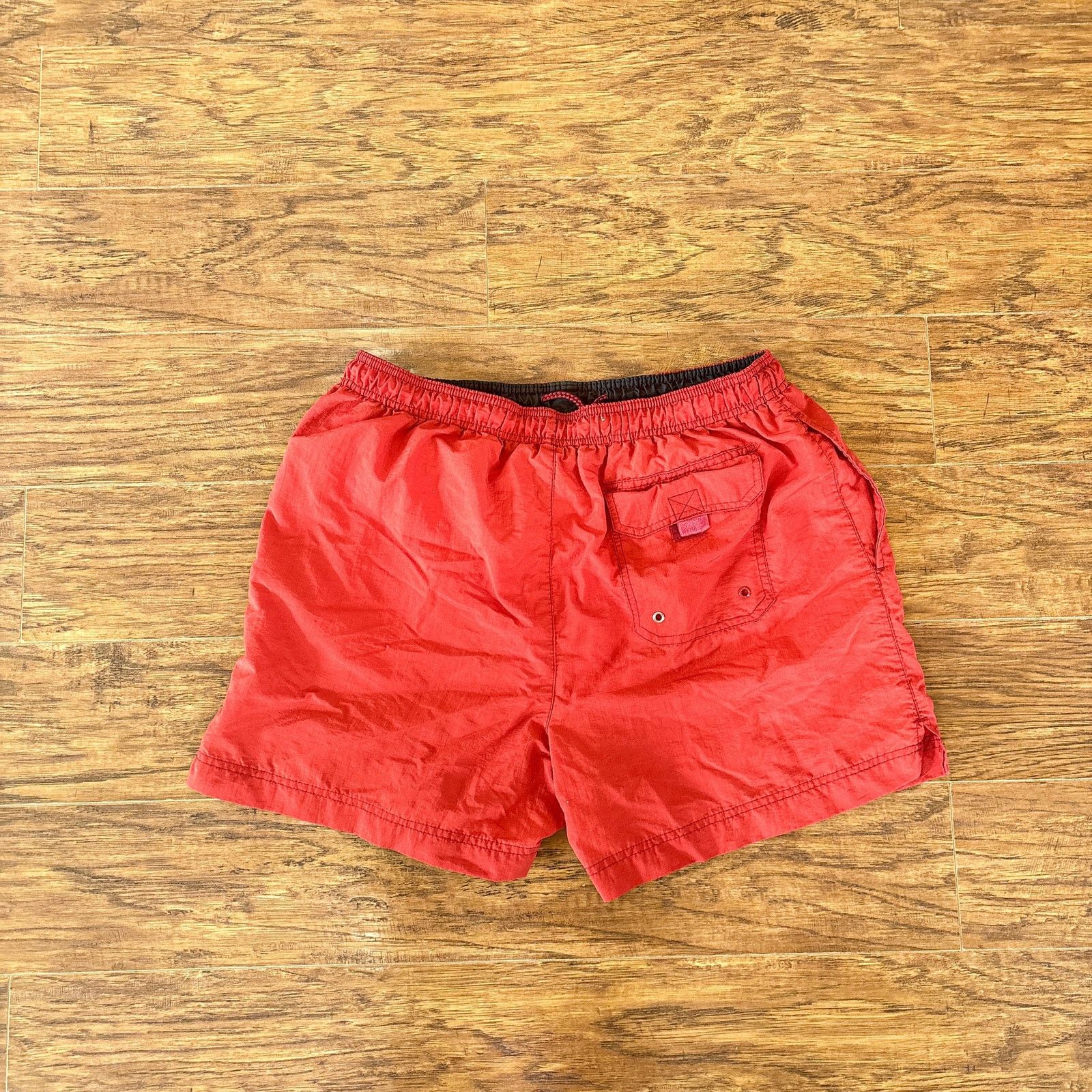 Vintage Vintage Extreme Limit 90s Red Lined Swim Trunks Medium Size US 34 / EU 50 - 2 Thumbnail