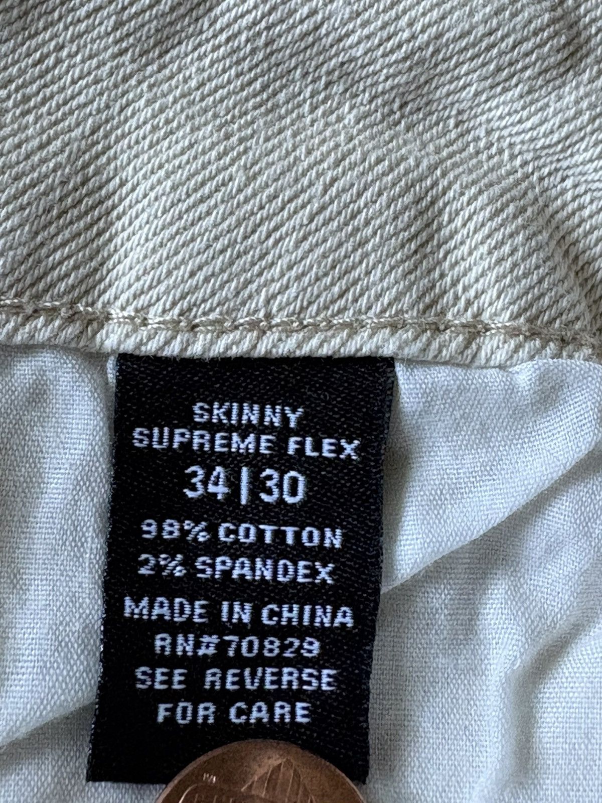 rue21 Skinny Supreme Flex distressed jeans Size US 34 / EU 50 - 4 Thumbnail