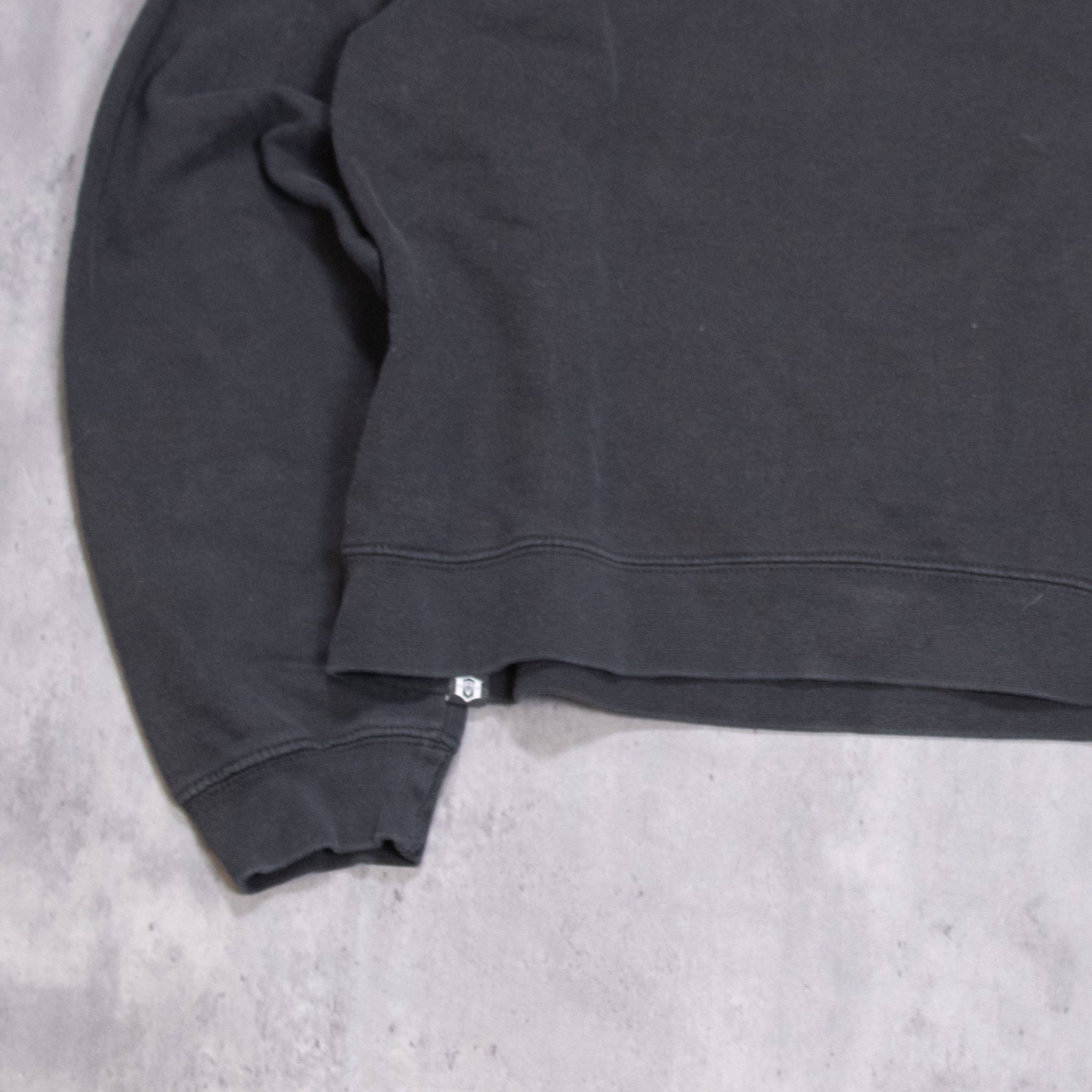 Vintage Rebel Eight Born or Die Black Crewneck Sweater Size US M / EU 48-50 / 2 - 12 Thumbnail