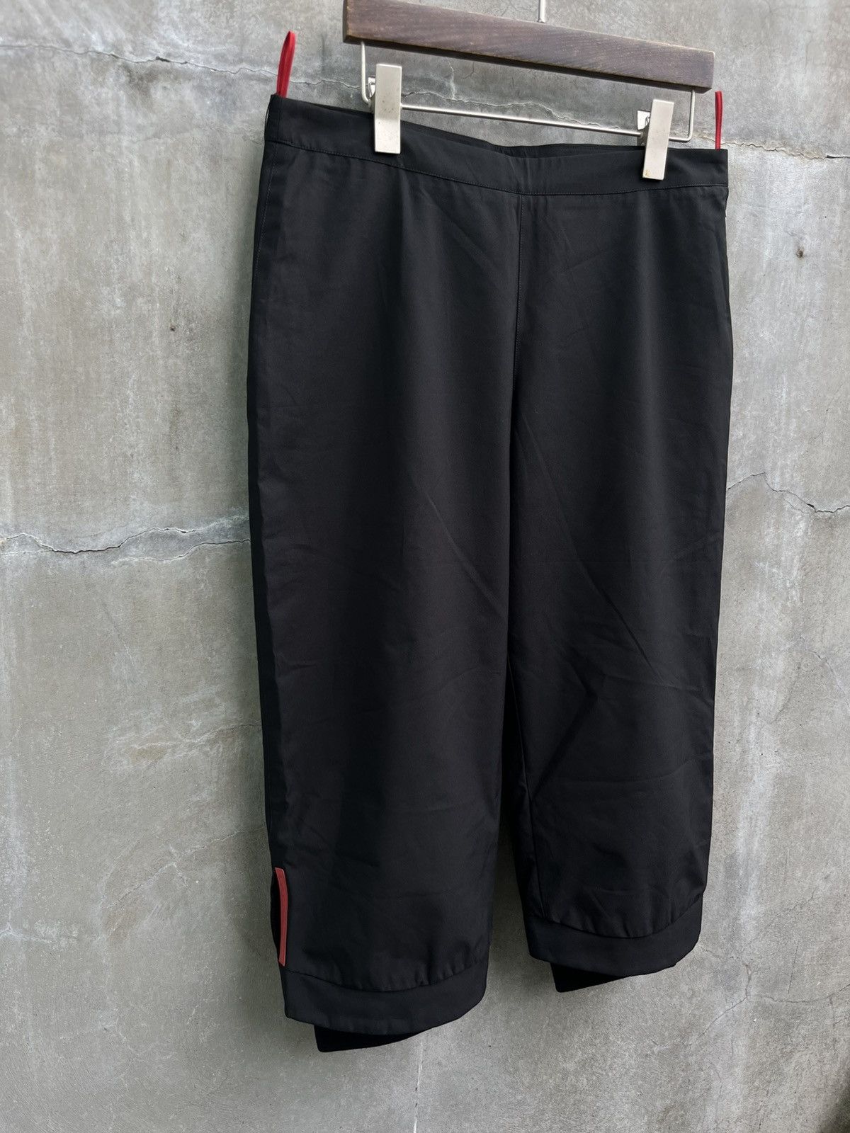 Prada Red Tab Cropped Trouser Size US 30 / EU 46 - 3 Thumbnail